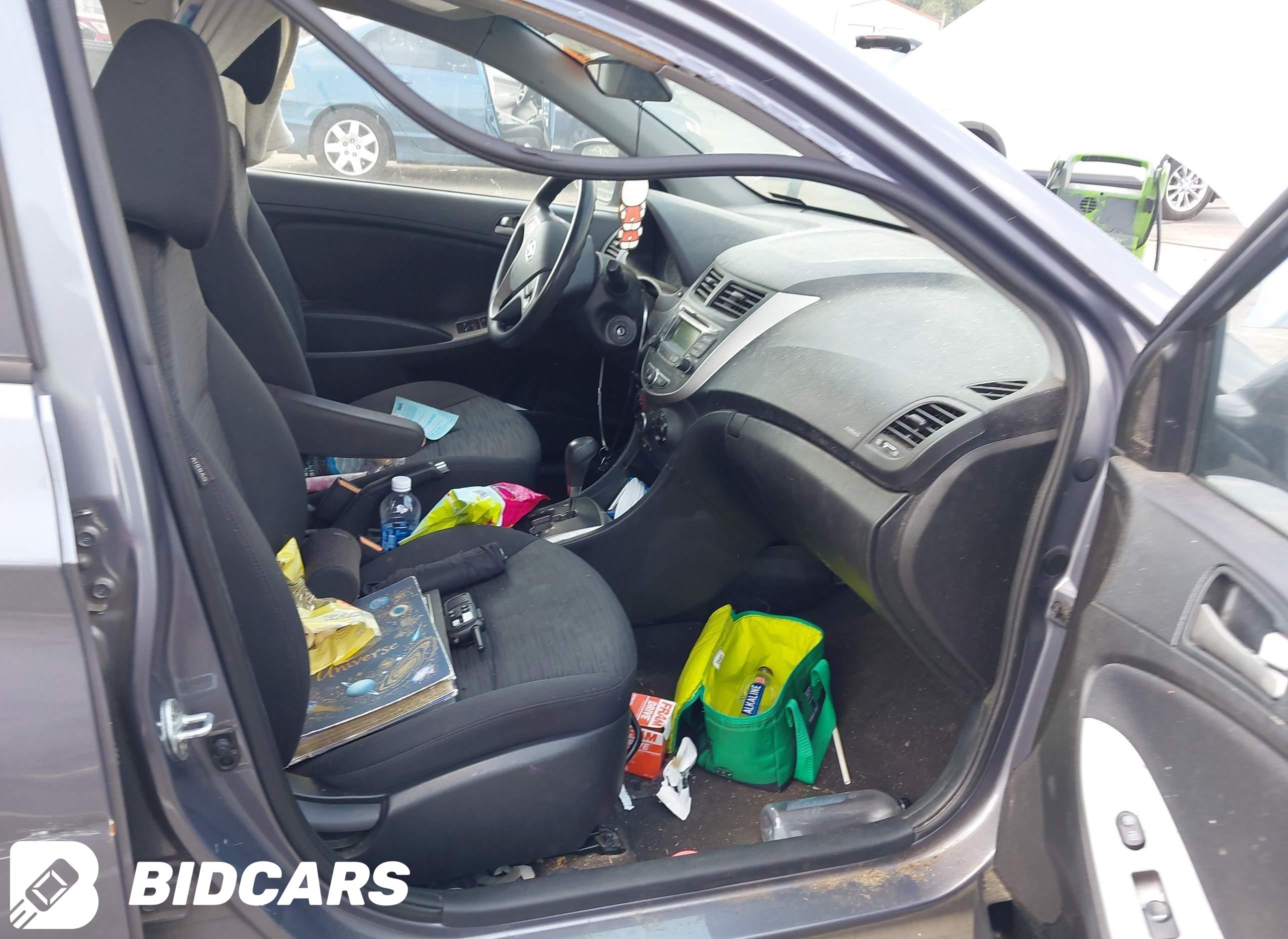 2017 Hyundai Accent, SE