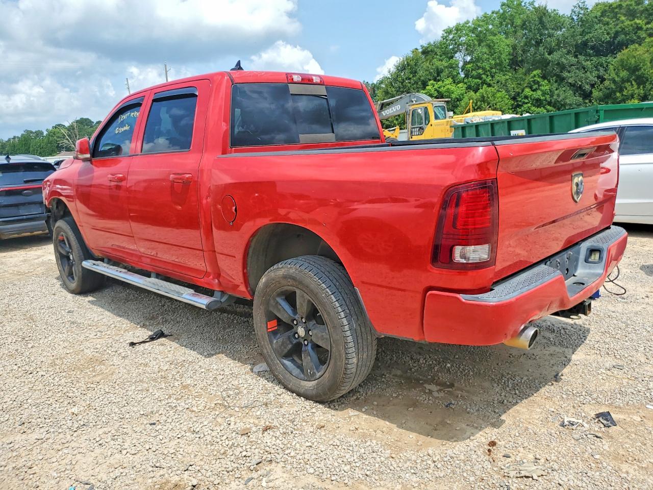 2015 RAM 1500, Sport