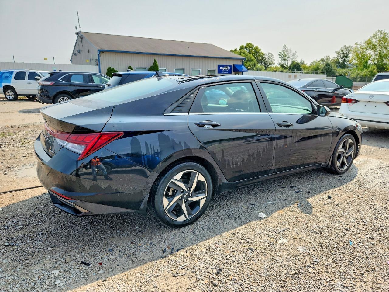 2022 Hyundai Elantra, Limited