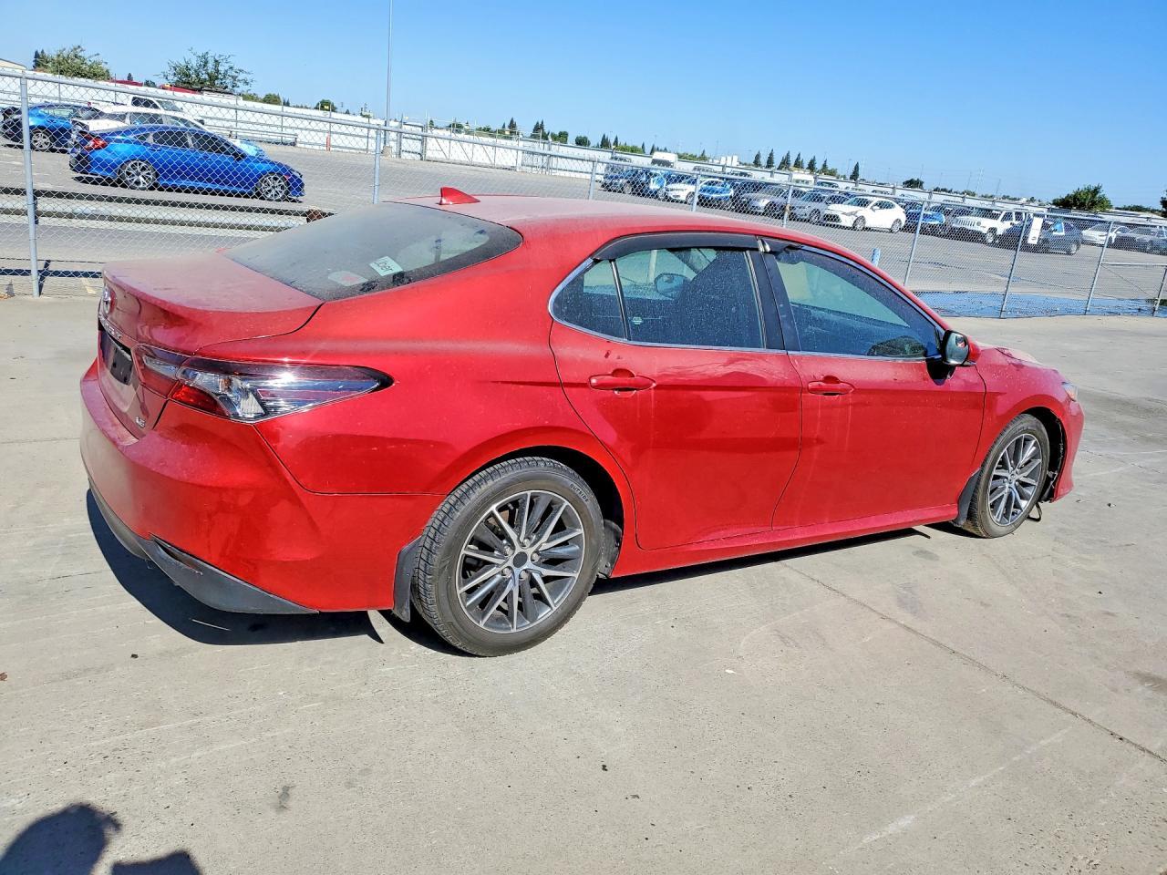 2023 Toyota Camry, LE