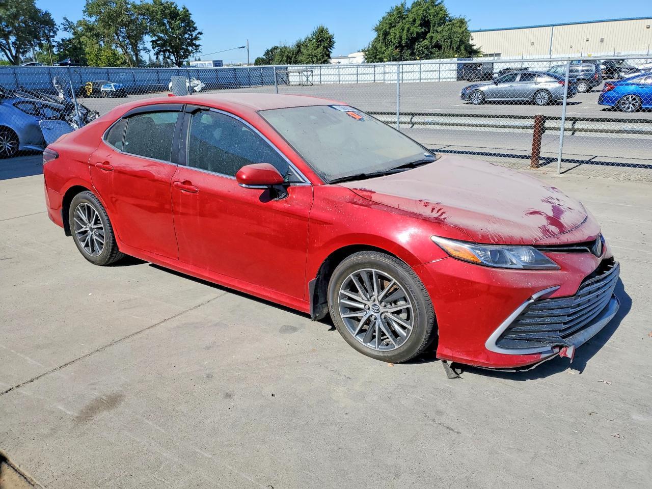 2023 Toyota Camry, LE