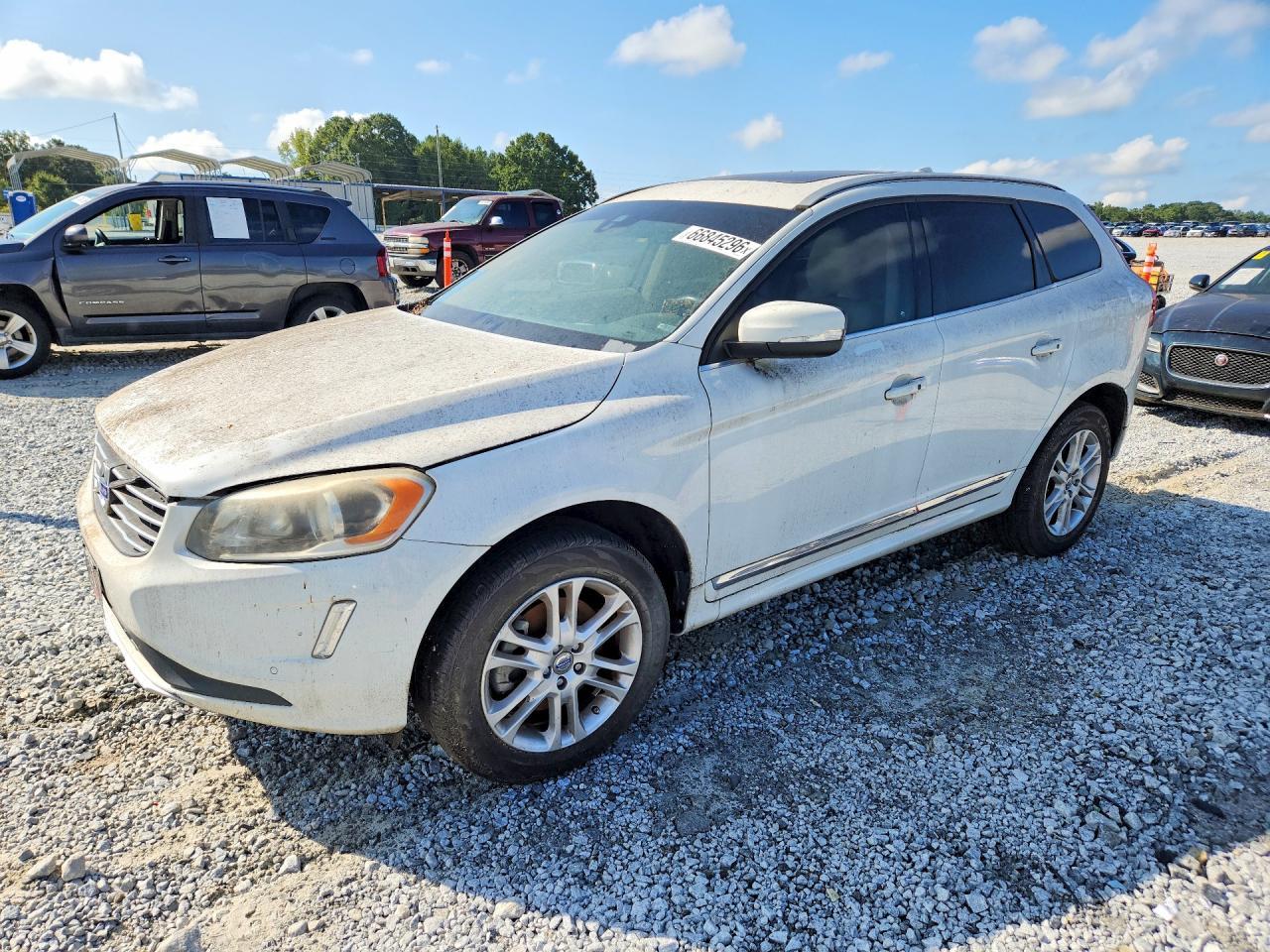 2015 Volvo XC60, T5 Premier