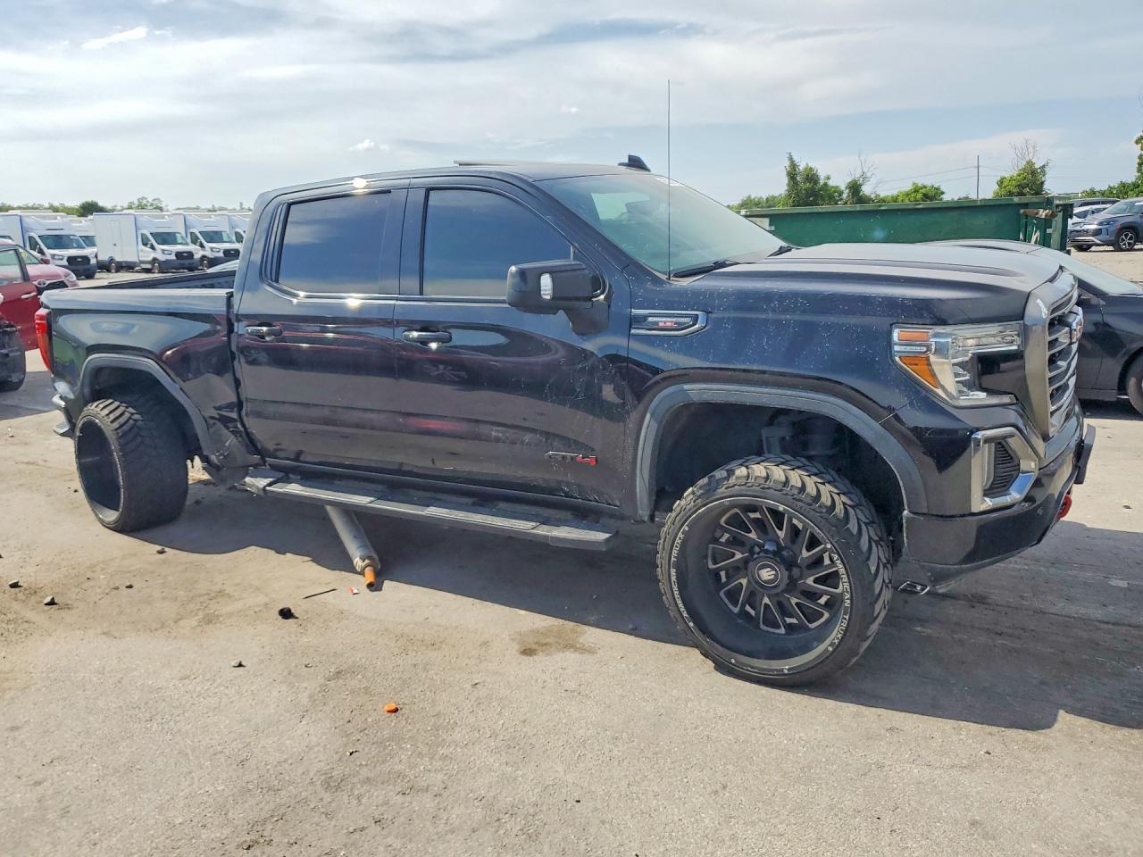 2020 GMC Sierra, K1500 At4