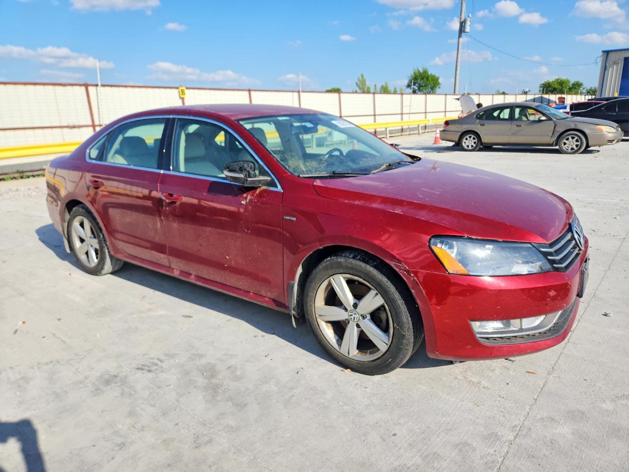 2015 Volkswagen Passat, S