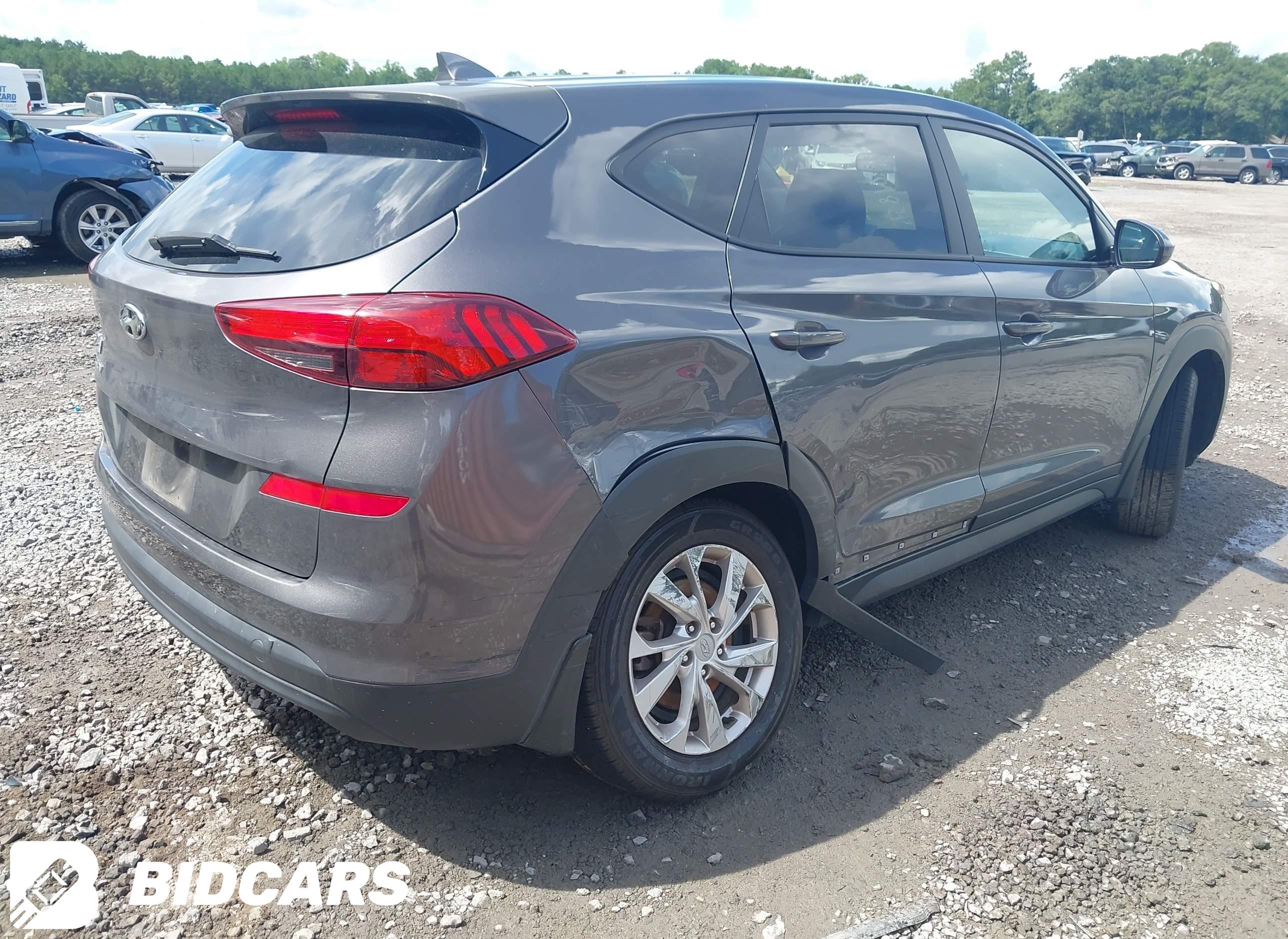 2021 Hyundai Tucson, SE