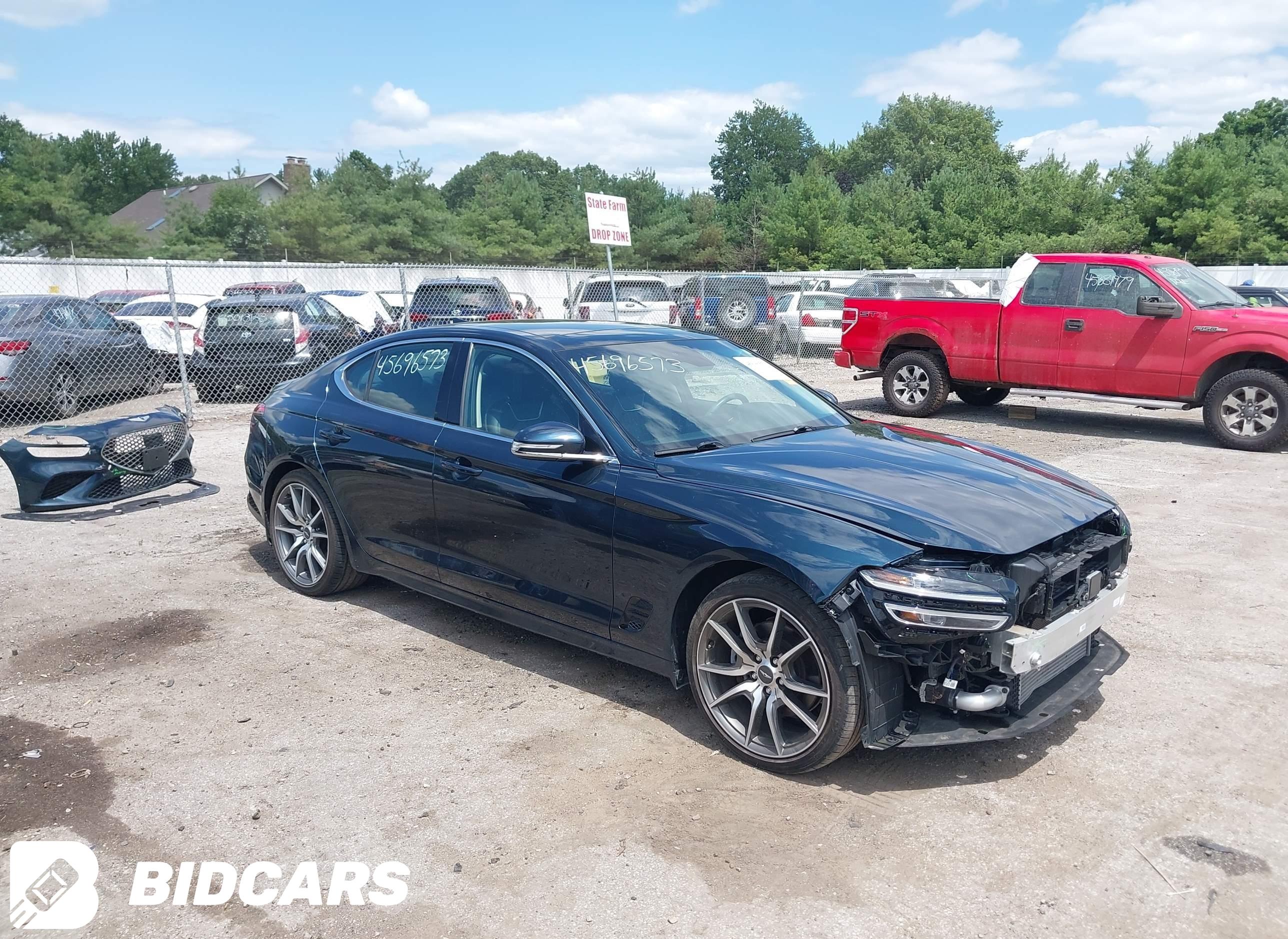 2022 Genesis G70, 2.0T Awd