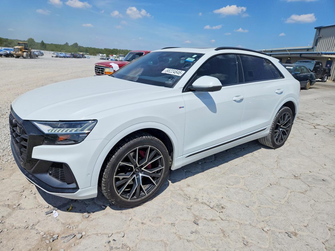 2021 Audi Q8, Premium Plus S-...
