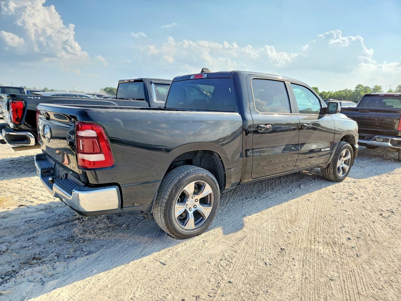 2024 RAM 1500, Laramie