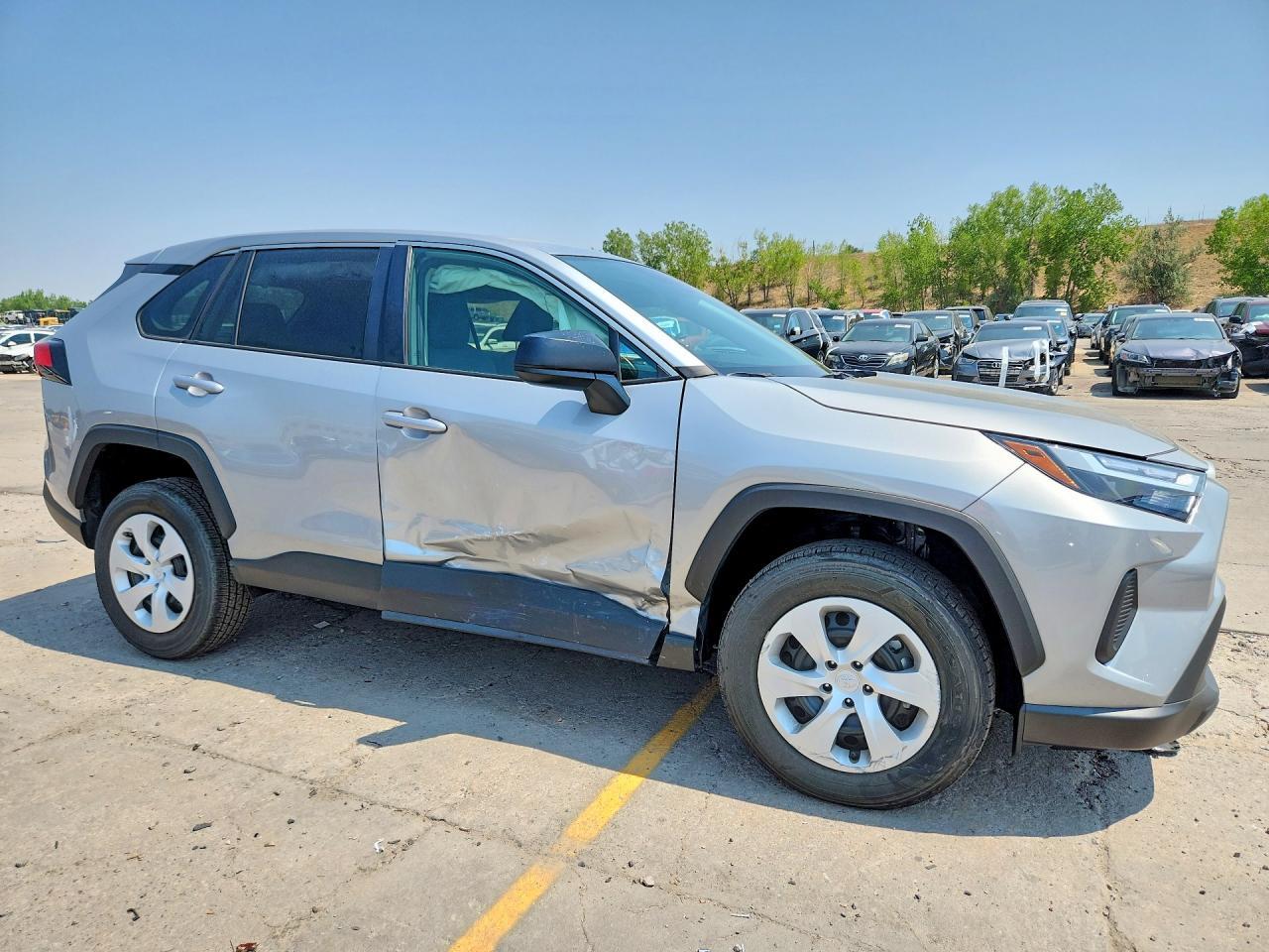 2025 Toyota RAV4, LE