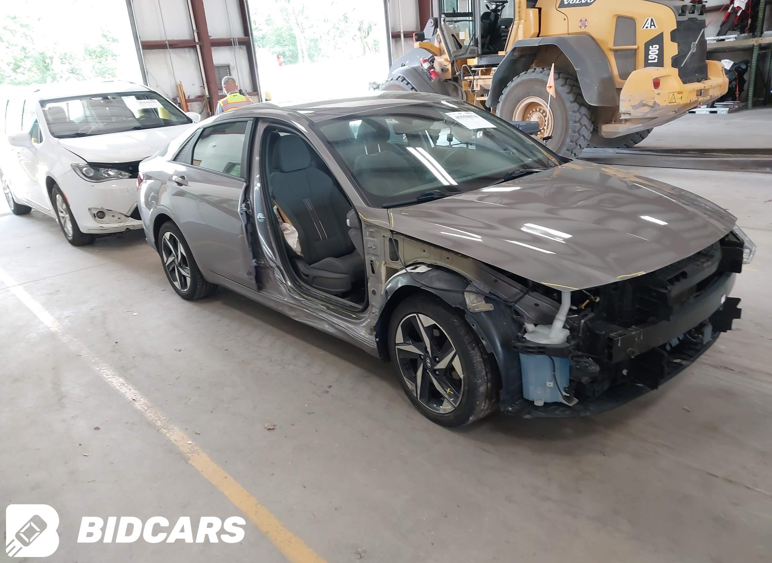2023 Hyundai Elantra, Sel