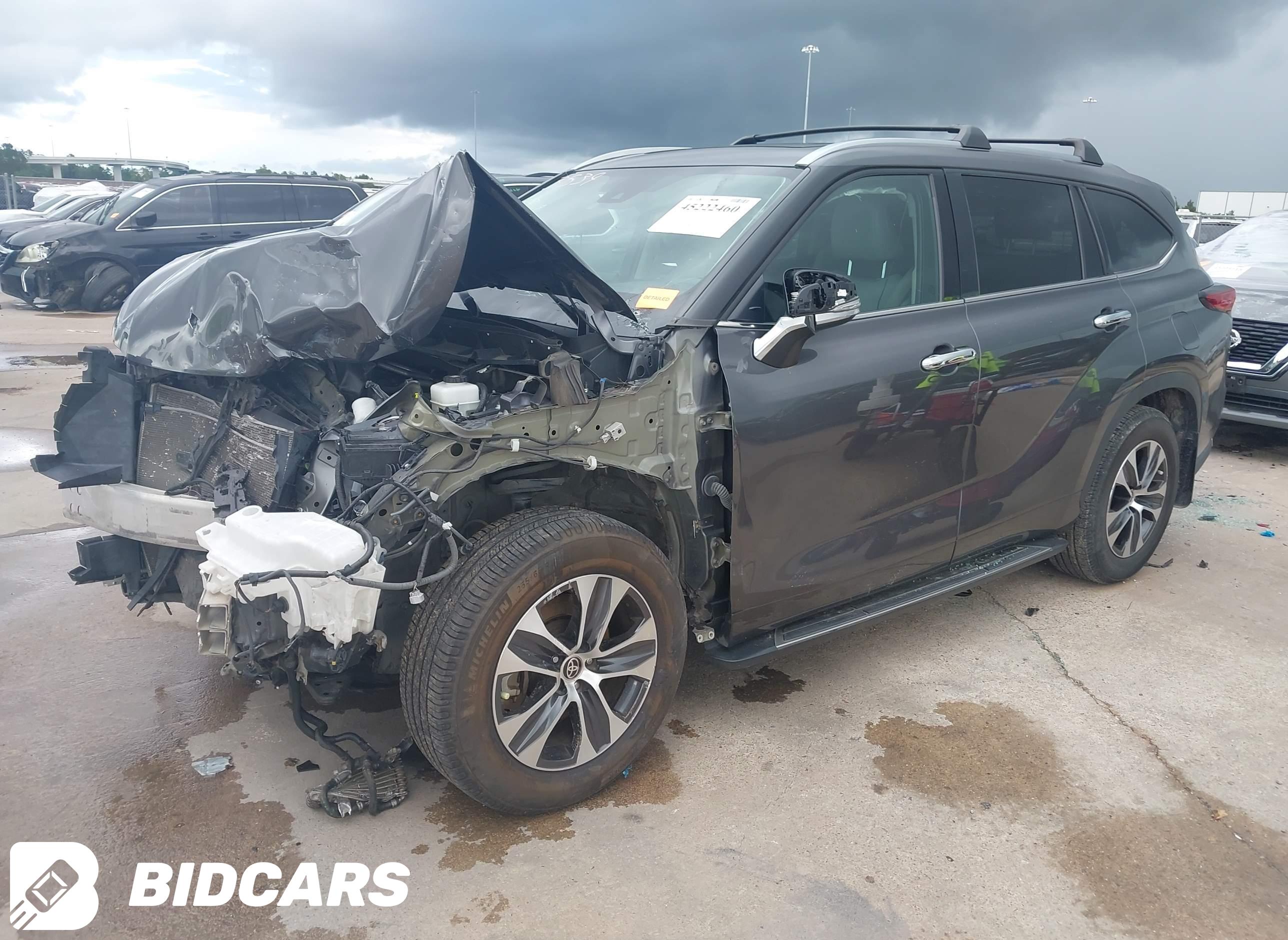2021 Toyota Highlander, Xle