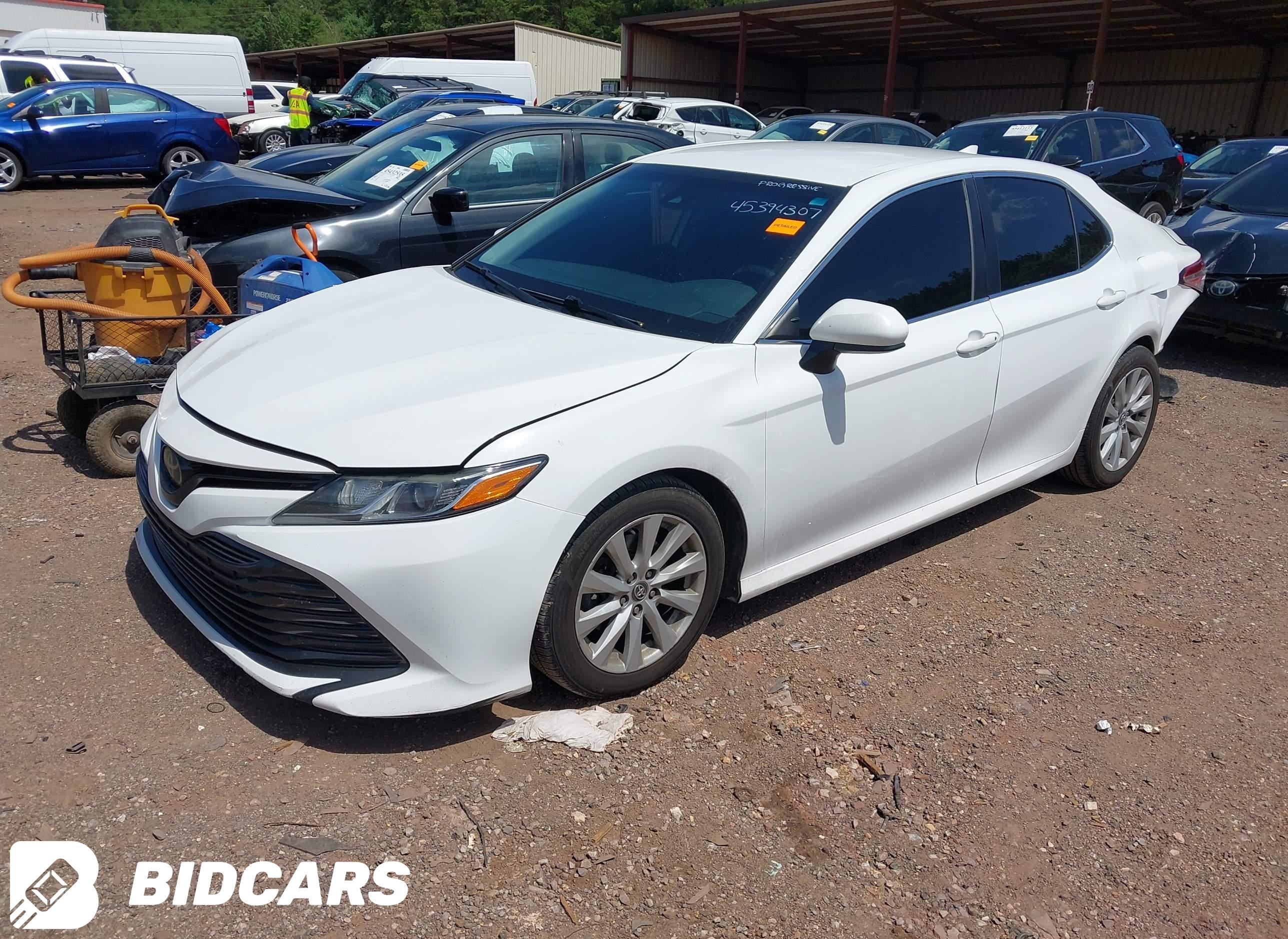 2019 Toyota Camry, LE