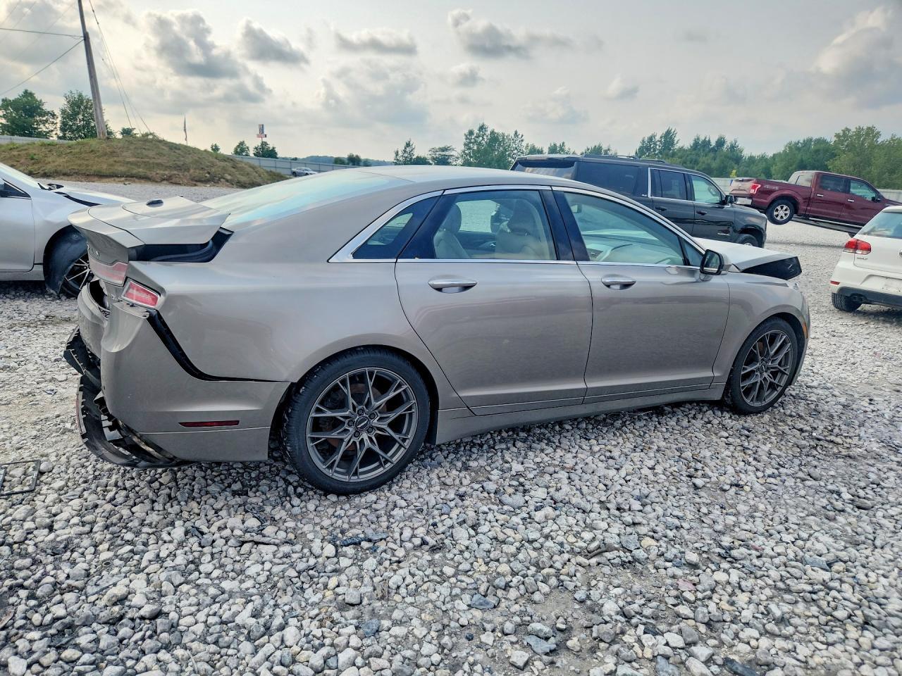 2016 Lincoln MKZ