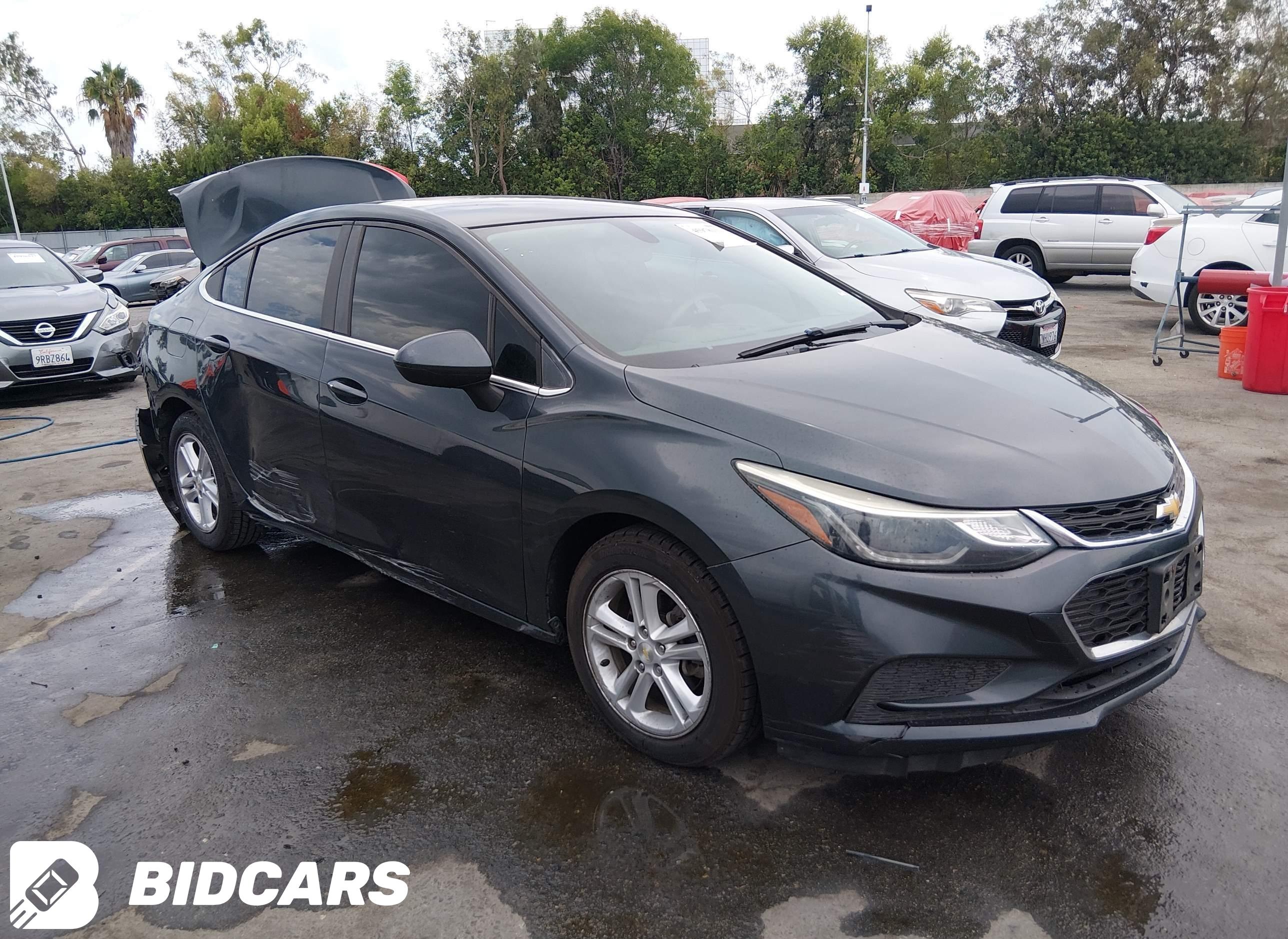 2017 Chevrolet Cruze, Lt Auto