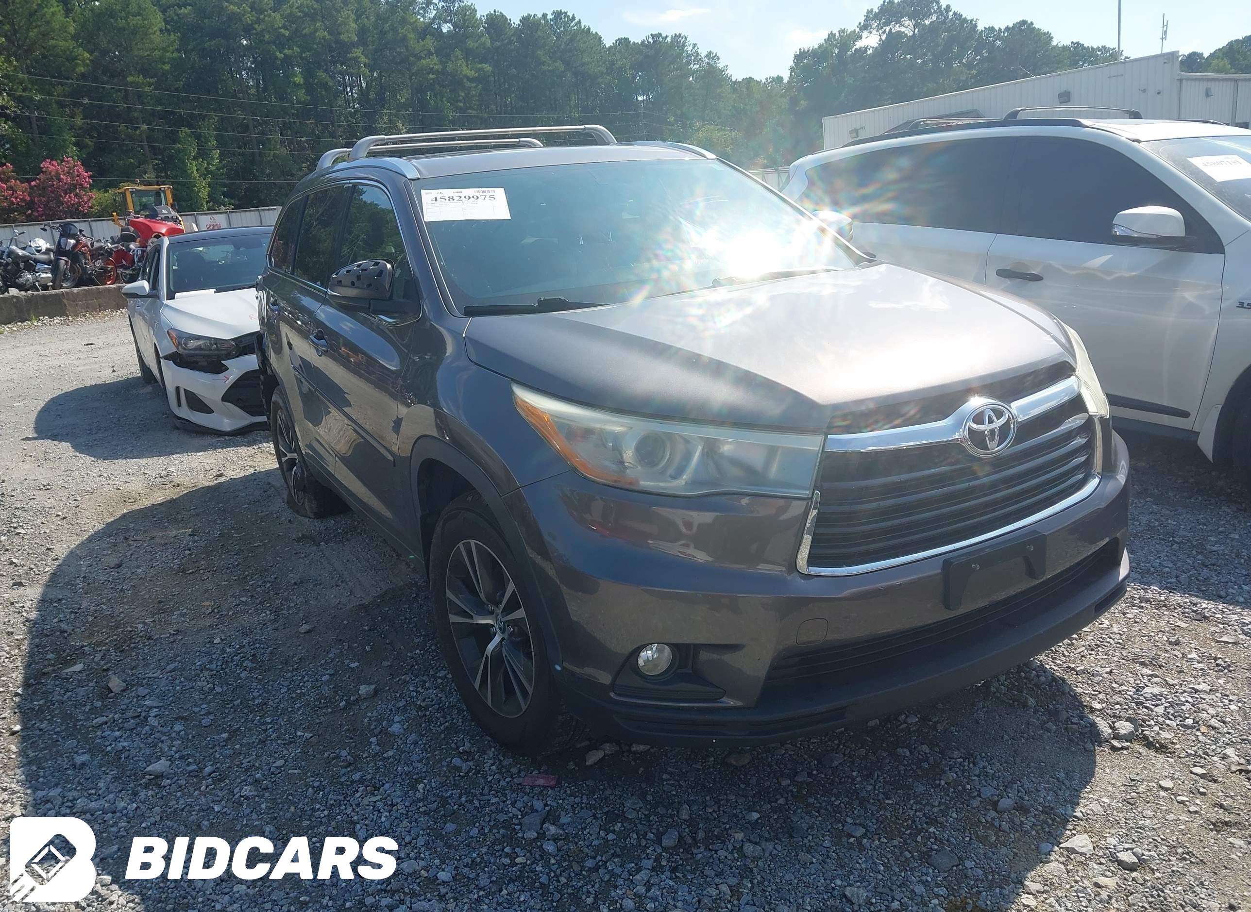 2016 Toyota Highlander, Xle V6