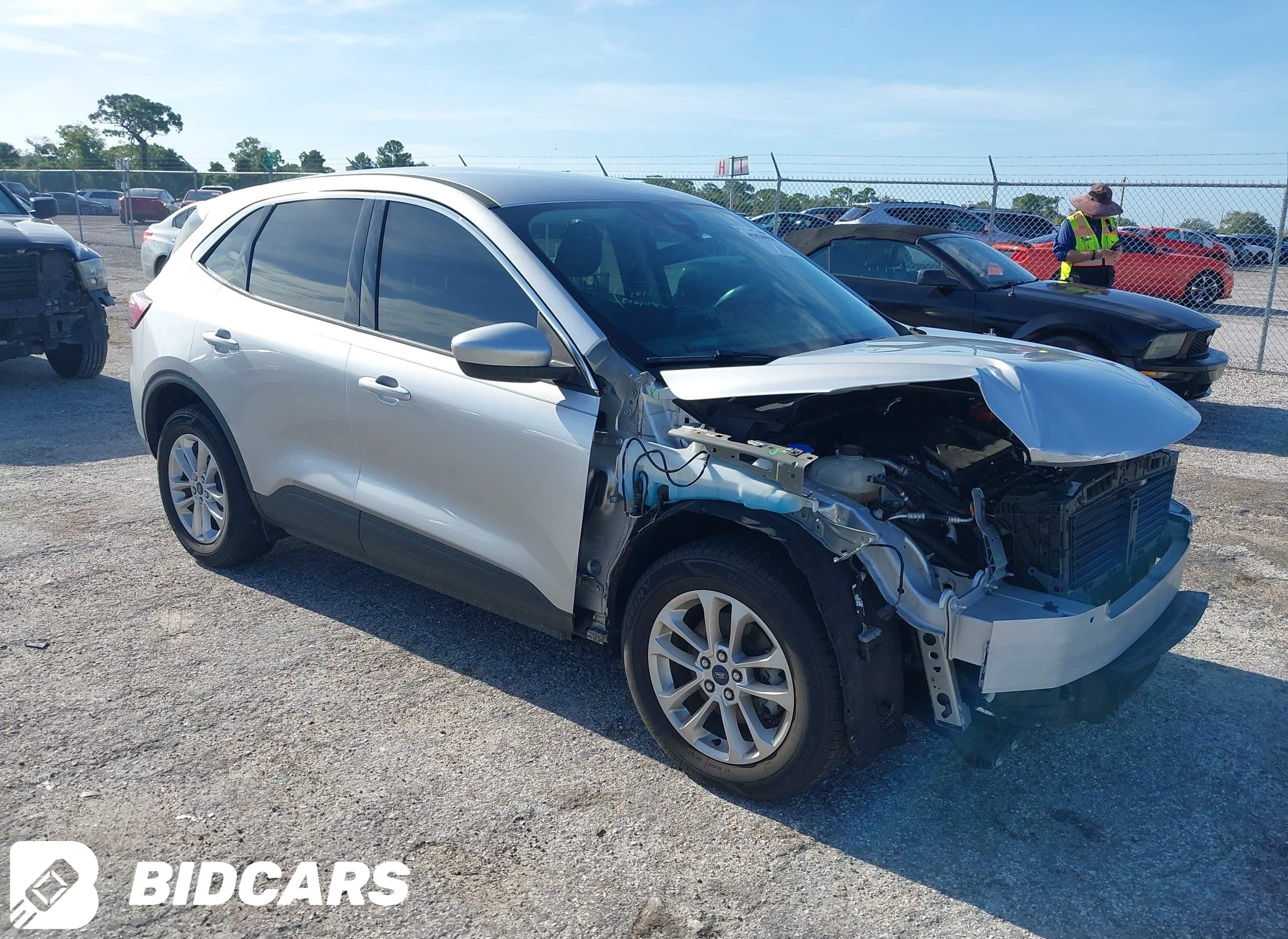 2020 Ford Escape, SE