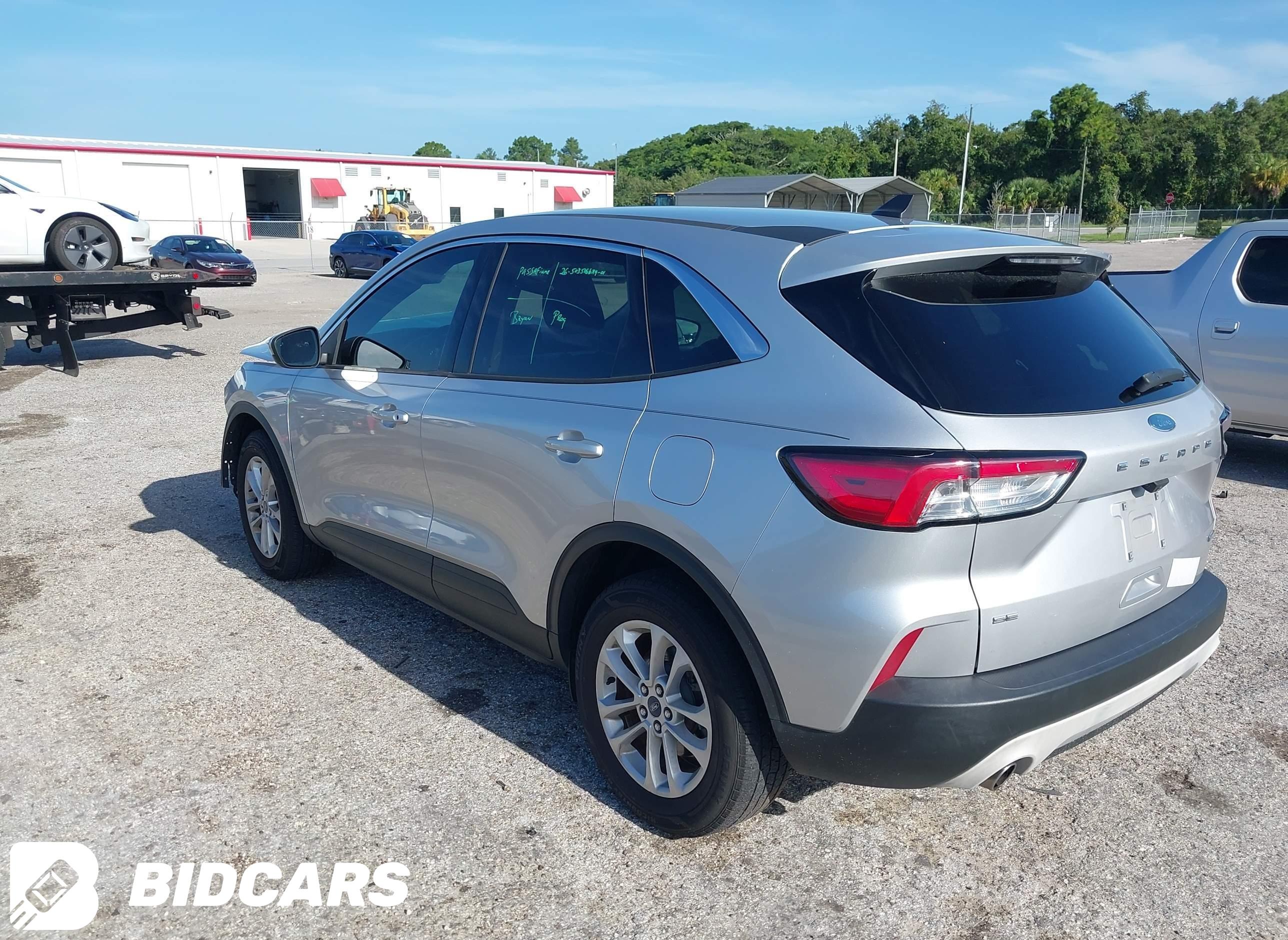 2020 Ford Escape, SE