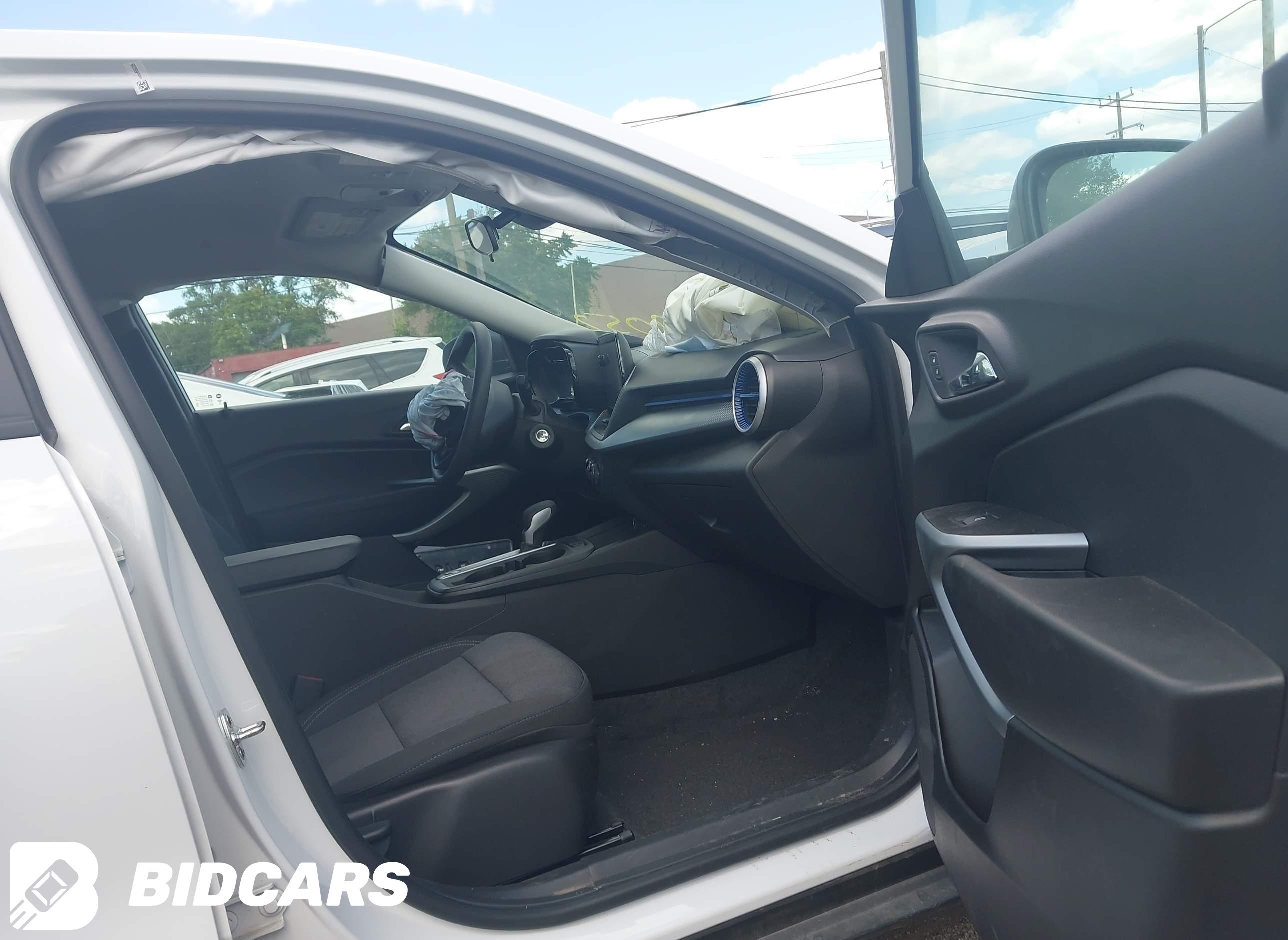 2025 Chevrolet Trax, Fwd Ls