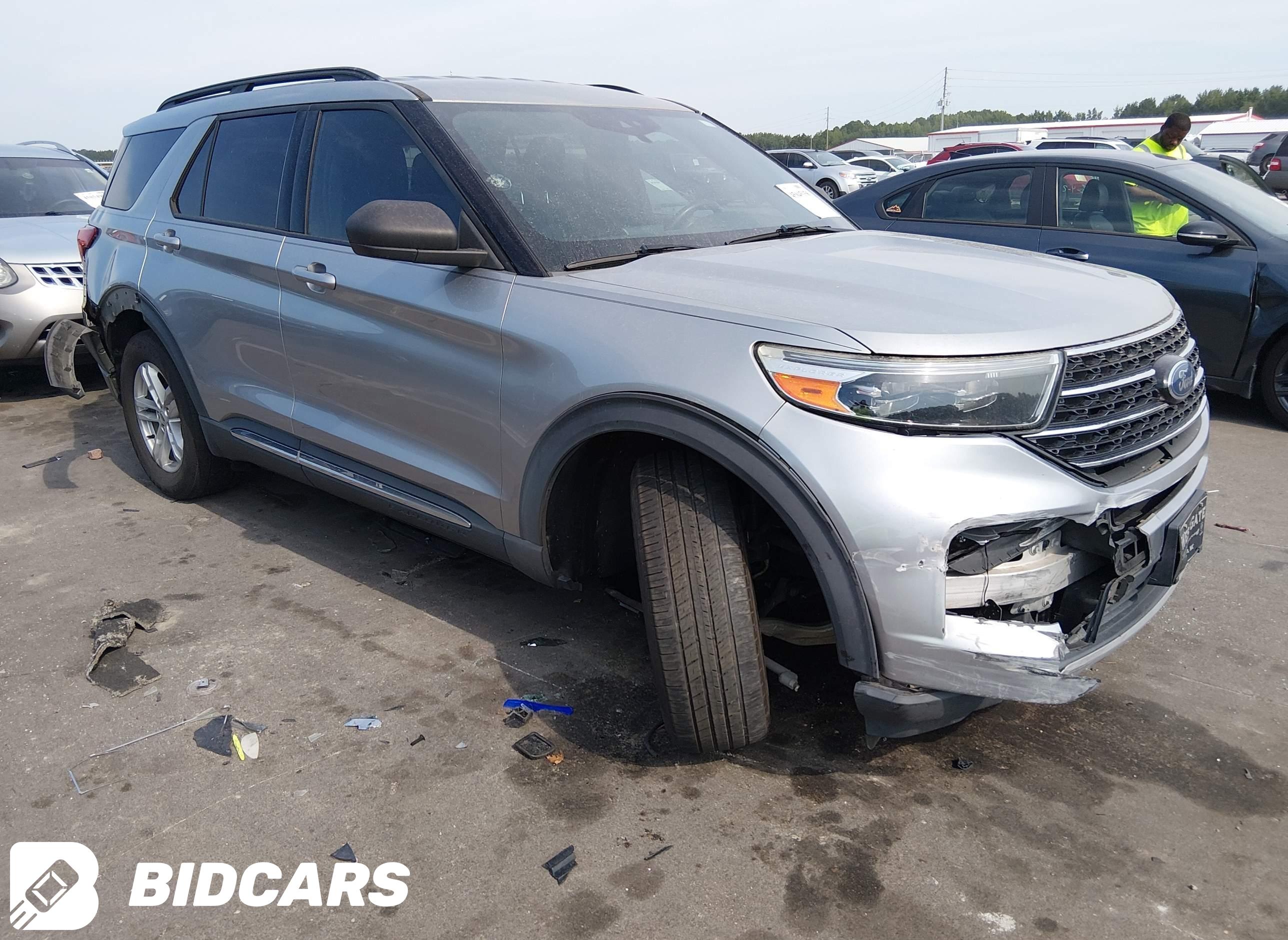 2020 Ford Explorer, Xlt