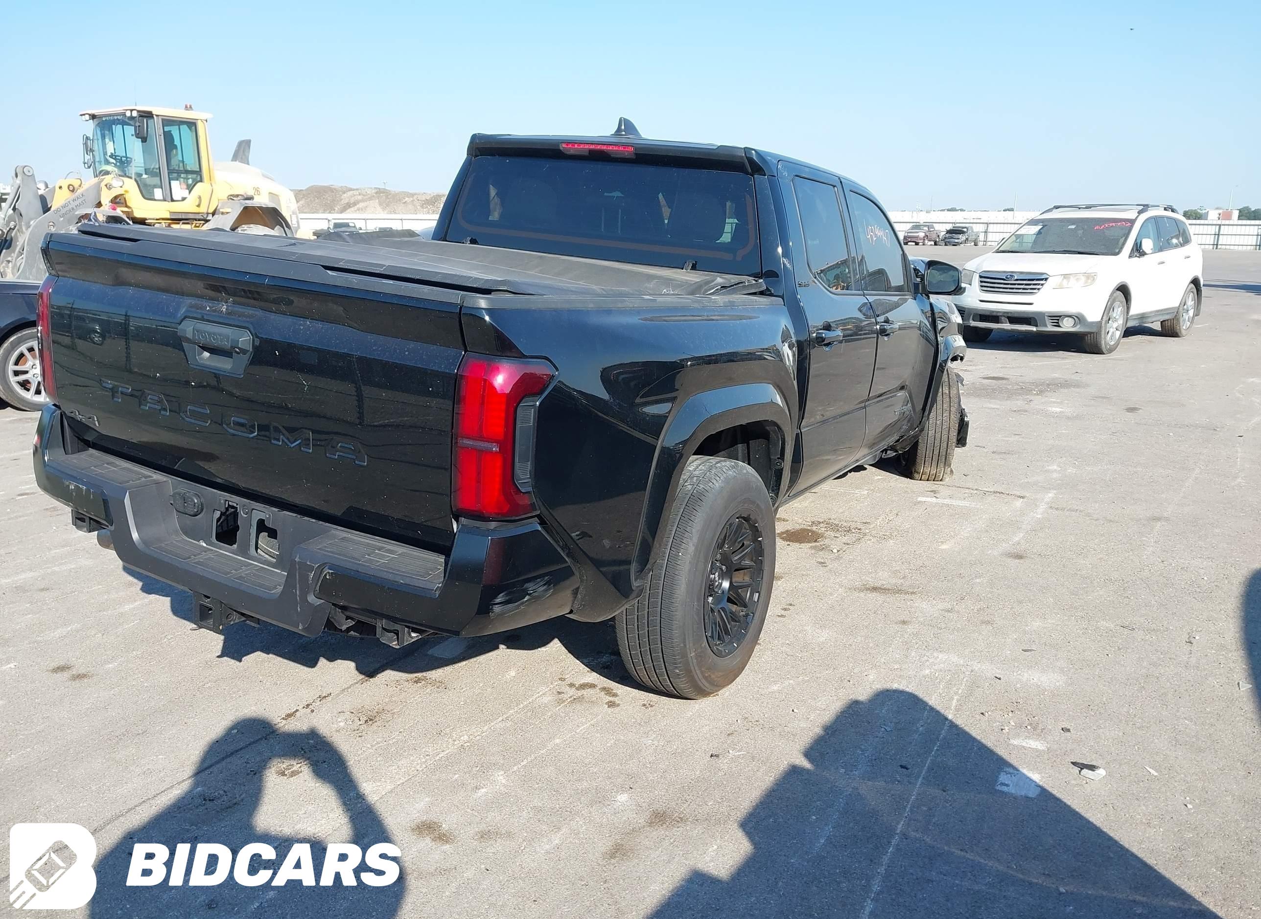 2025 Toyota Tacoma, SR5