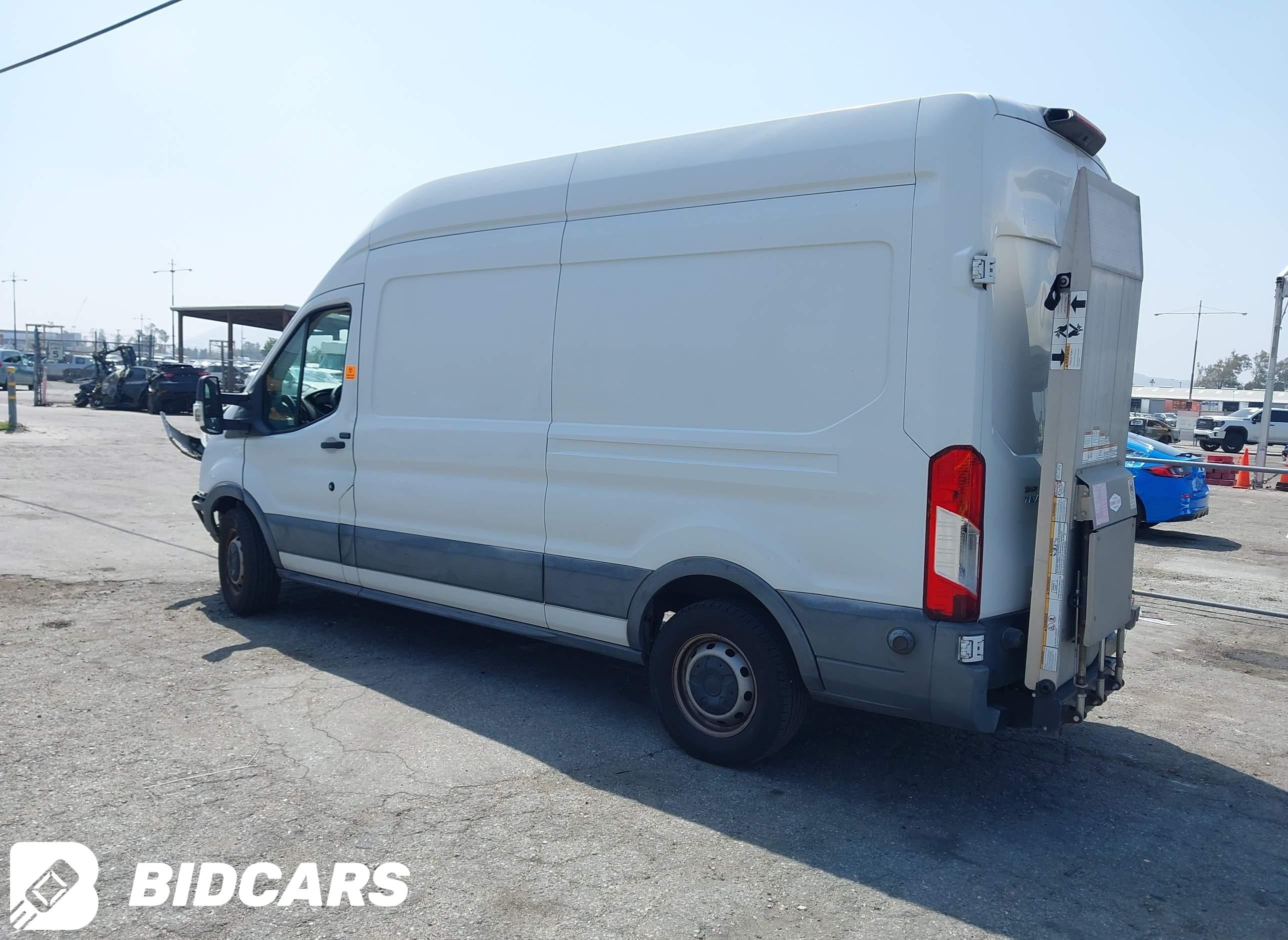 2018 Ford Transit-250