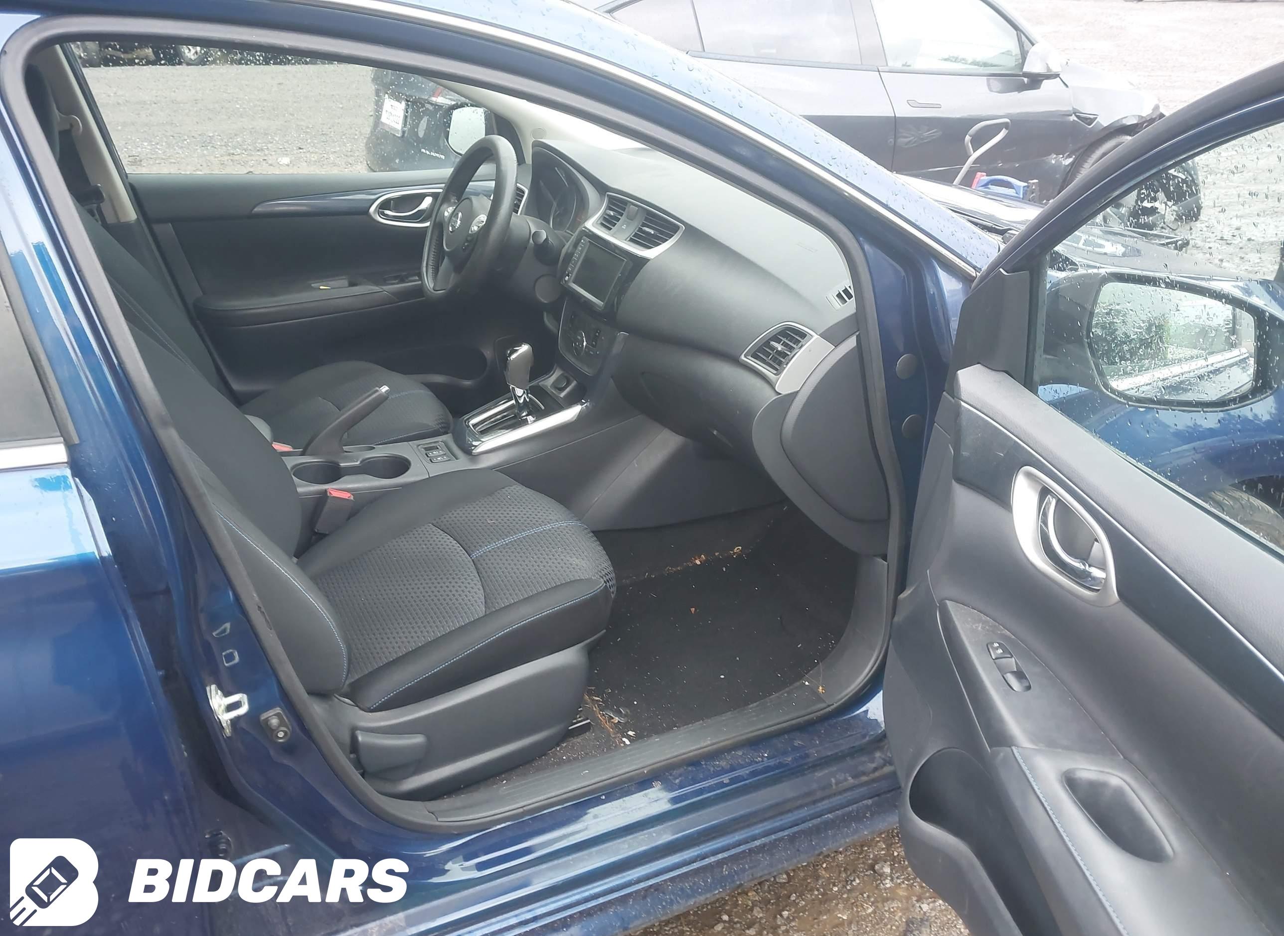 2019 Nissan Sentra, SR