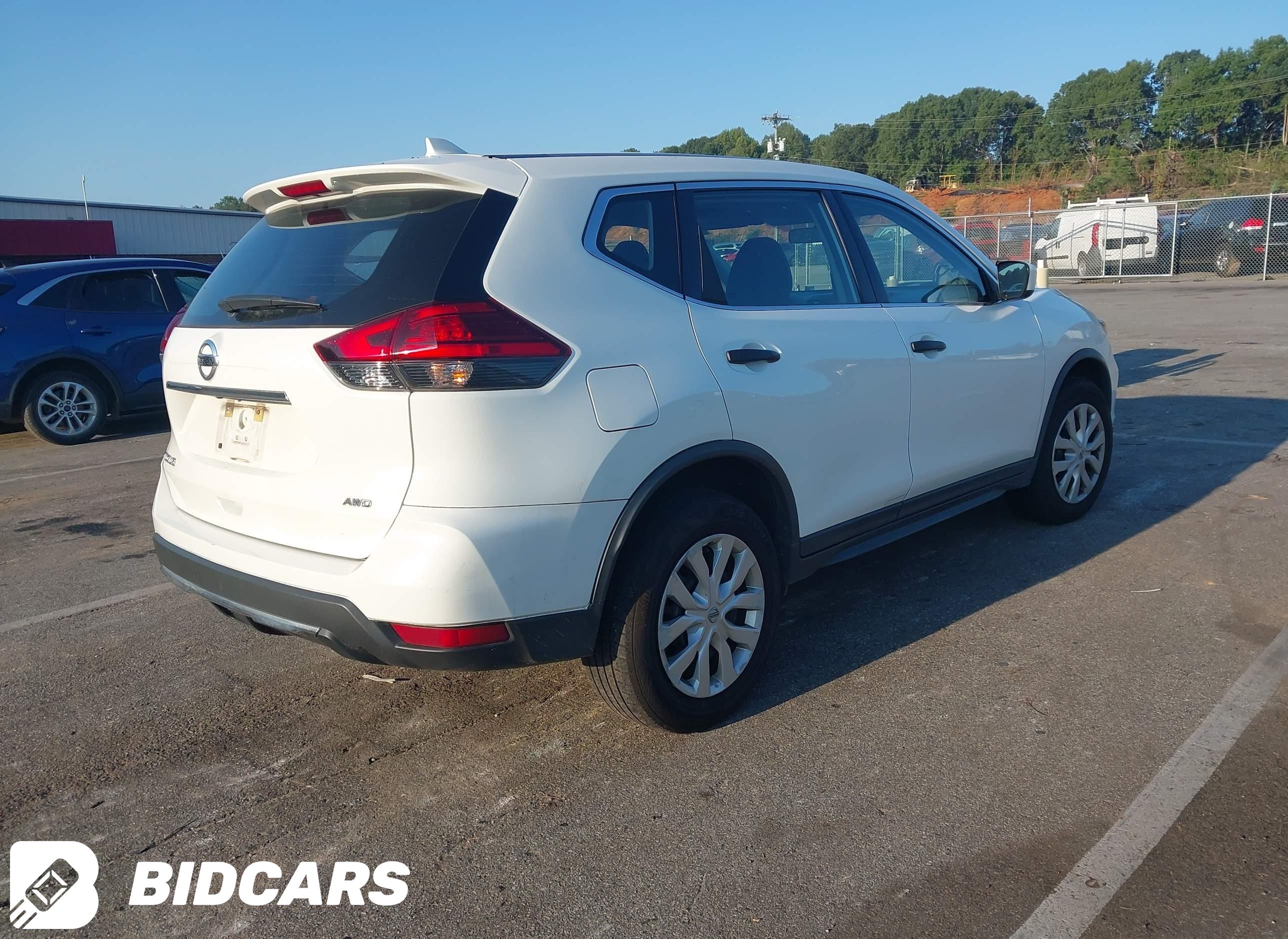 2017 Nissan Rogue, S