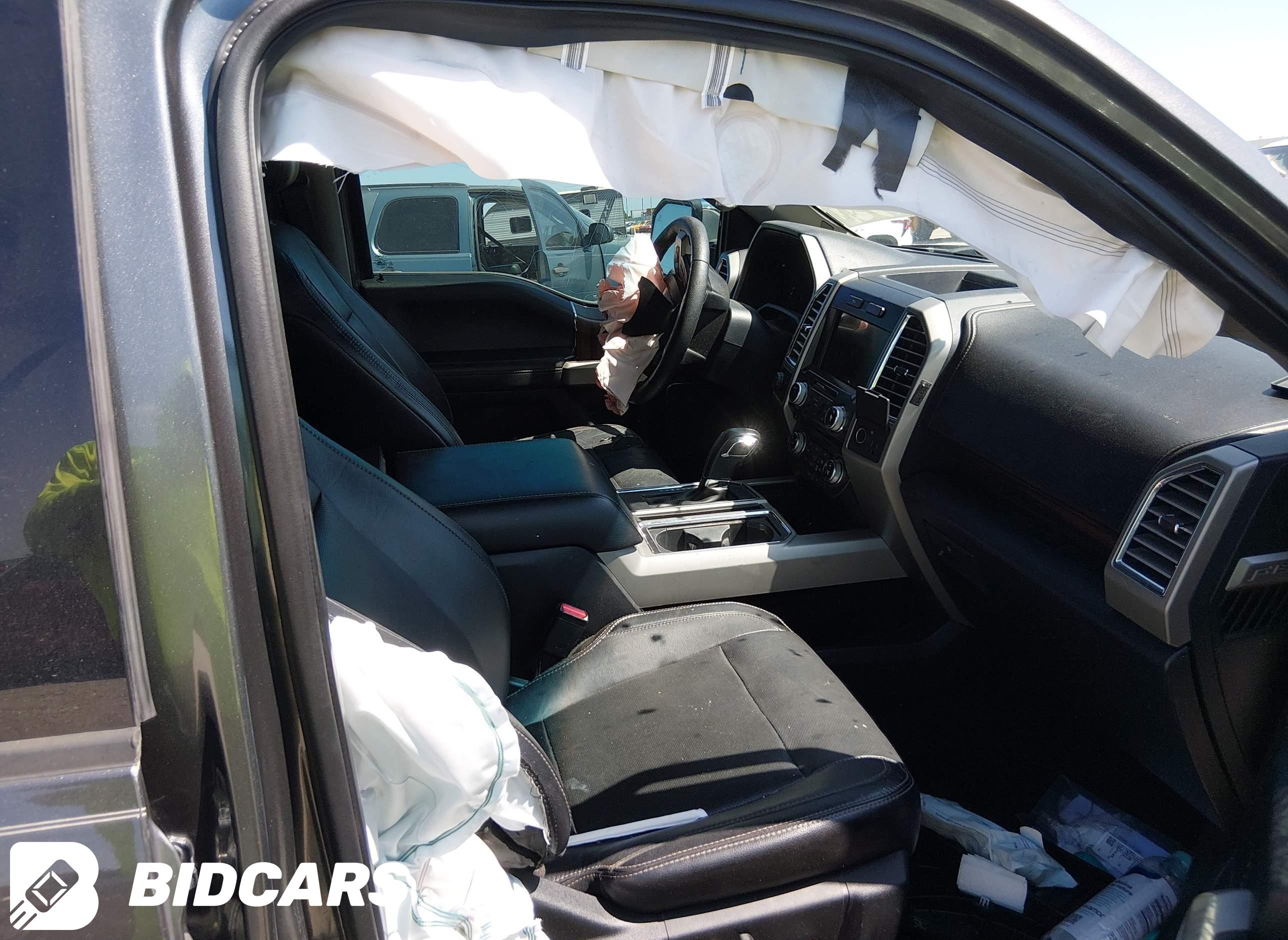 2016 Ford F-150, Lariat