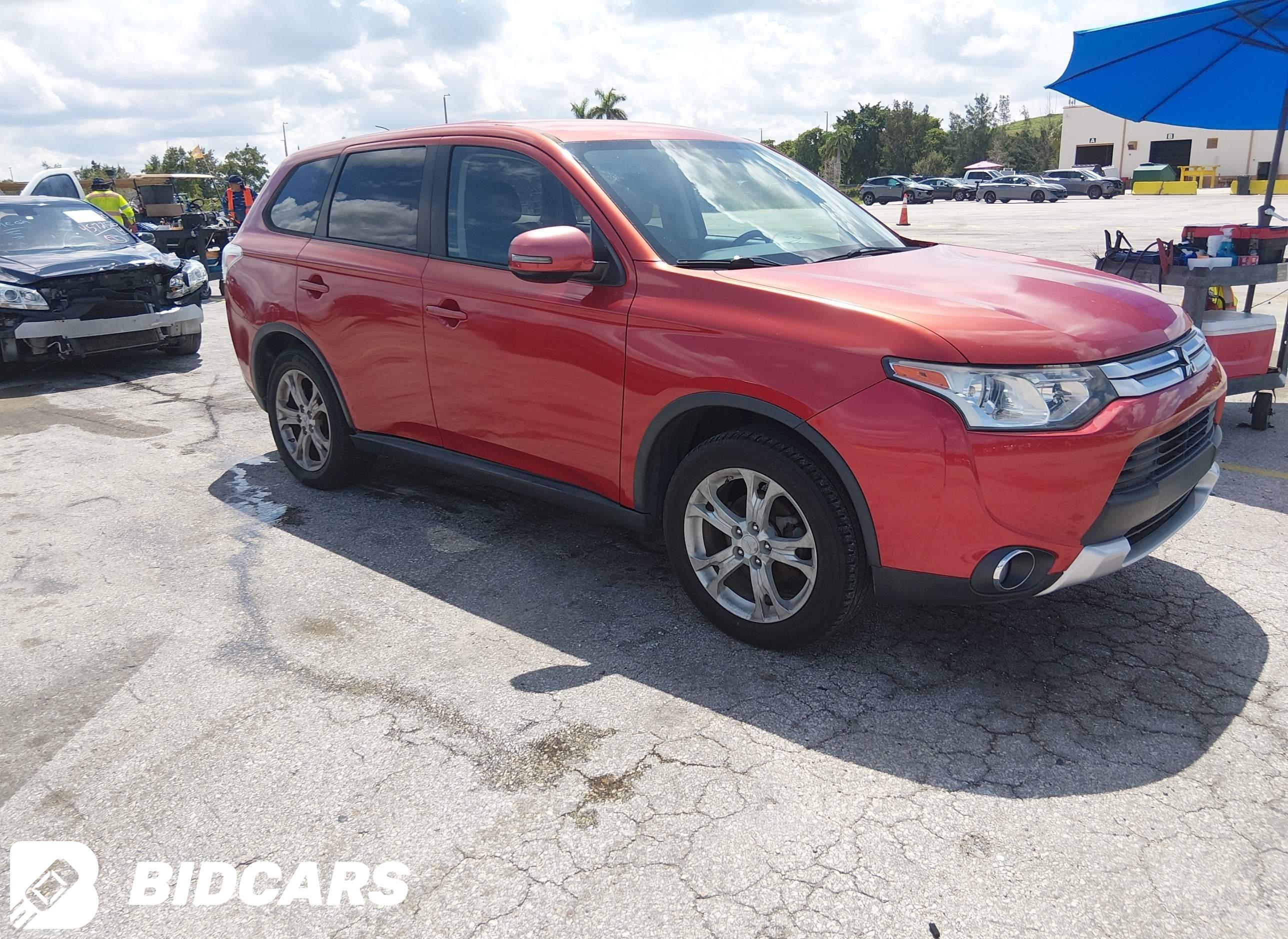 2015 Mitsubishi Outlander, SE