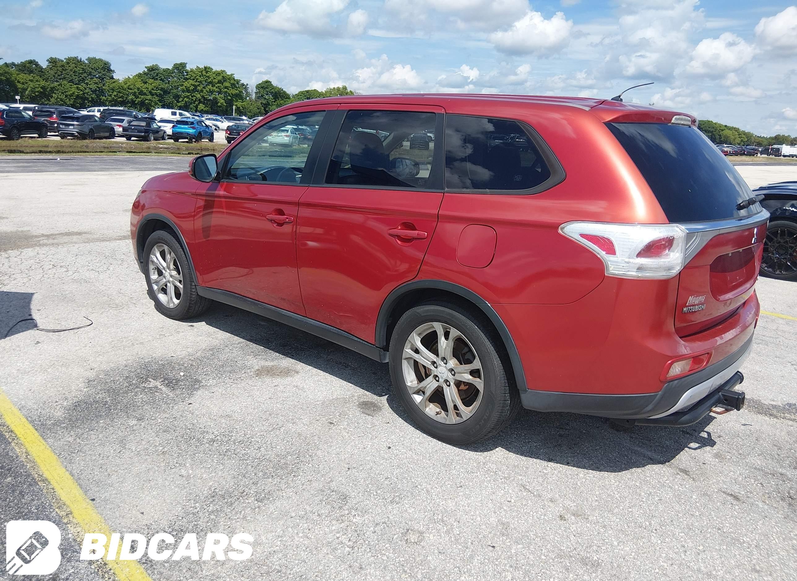 2015 Mitsubishi Outlander, SE