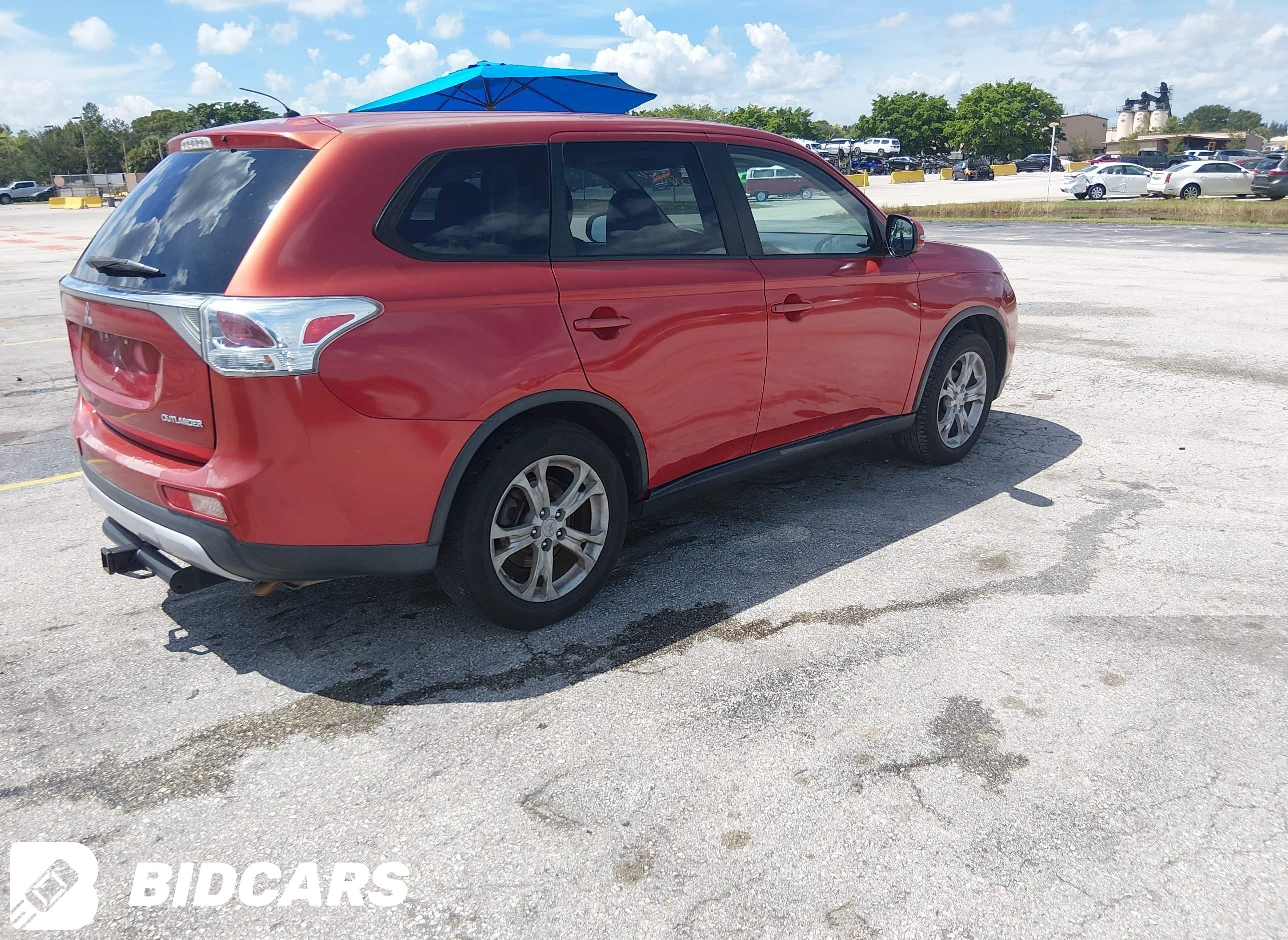 2015 Mitsubishi Outlander, SE