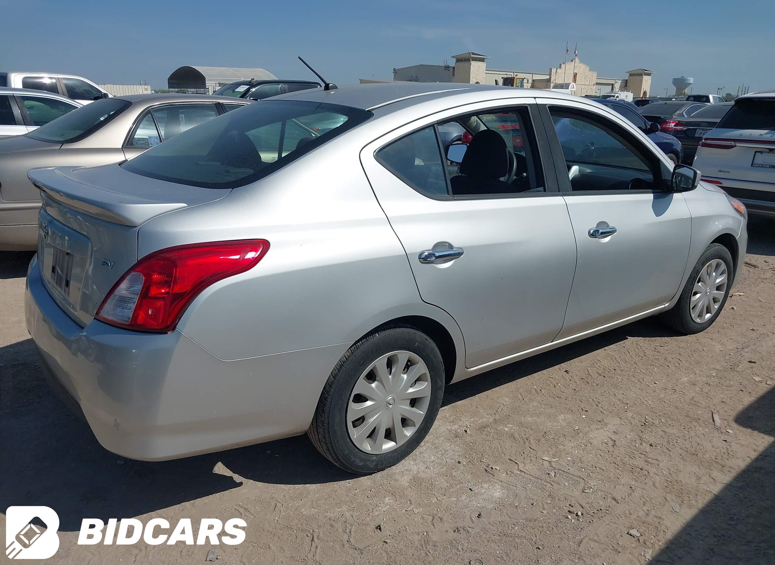 2018 Nissan Versa, 1.6 SV