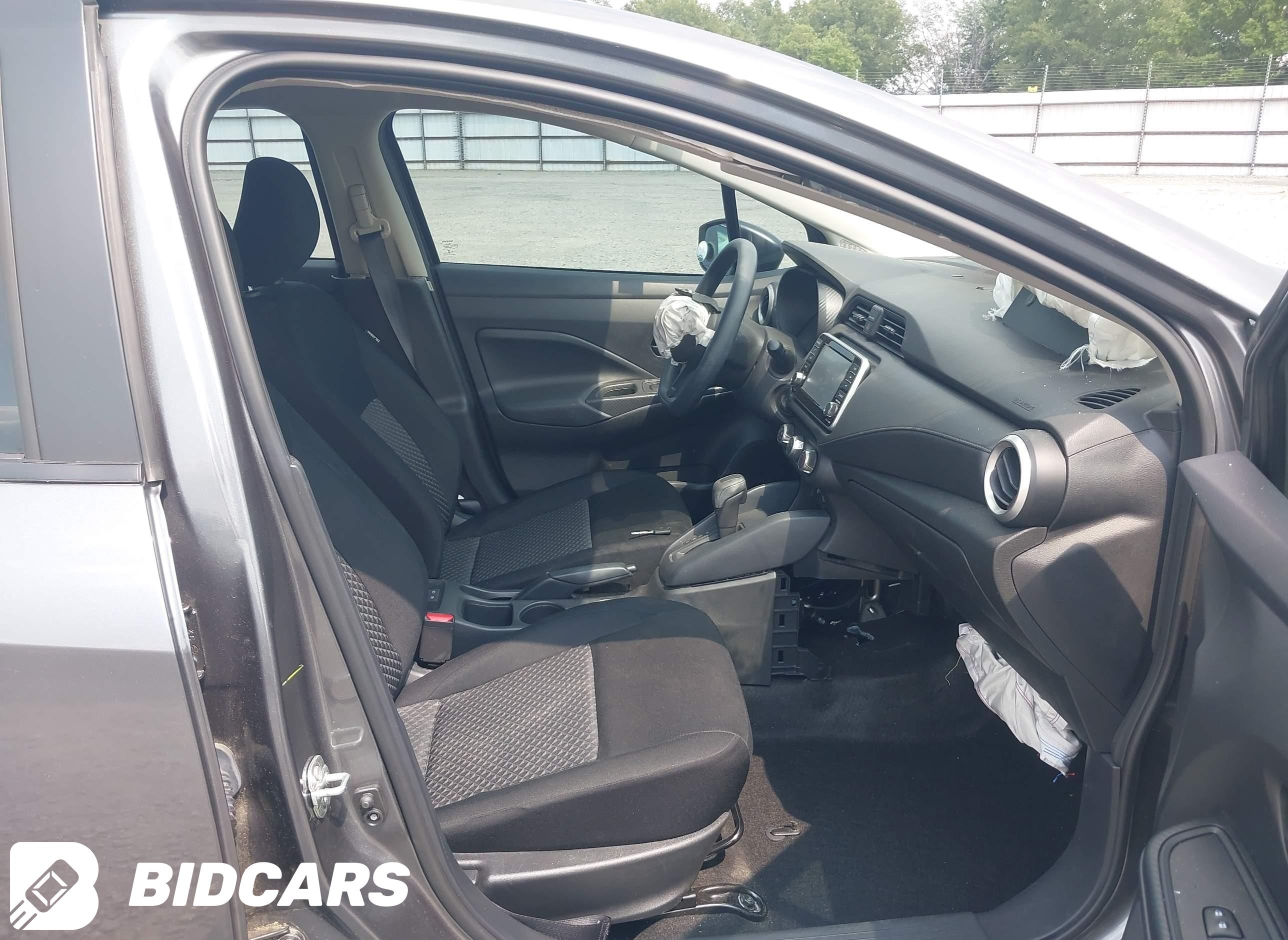 2024 Nissan Versa, 1.6 S