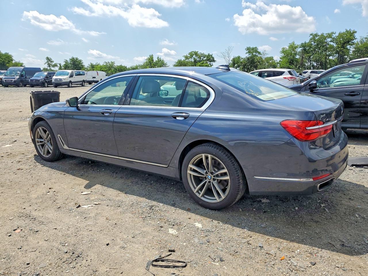 2016 BMW 7 Series, 750 XI