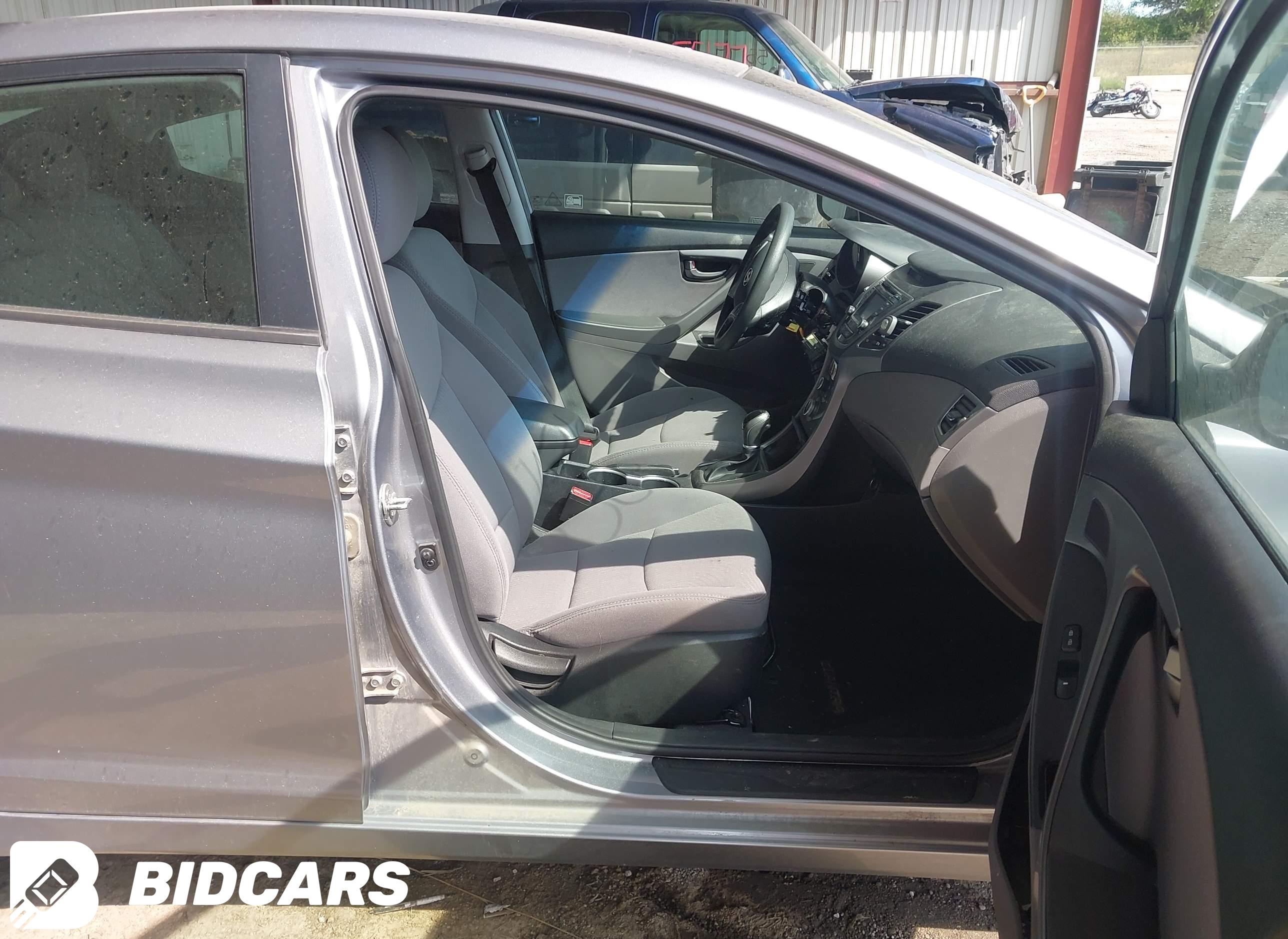 2016 Hyundai Elantra, SE