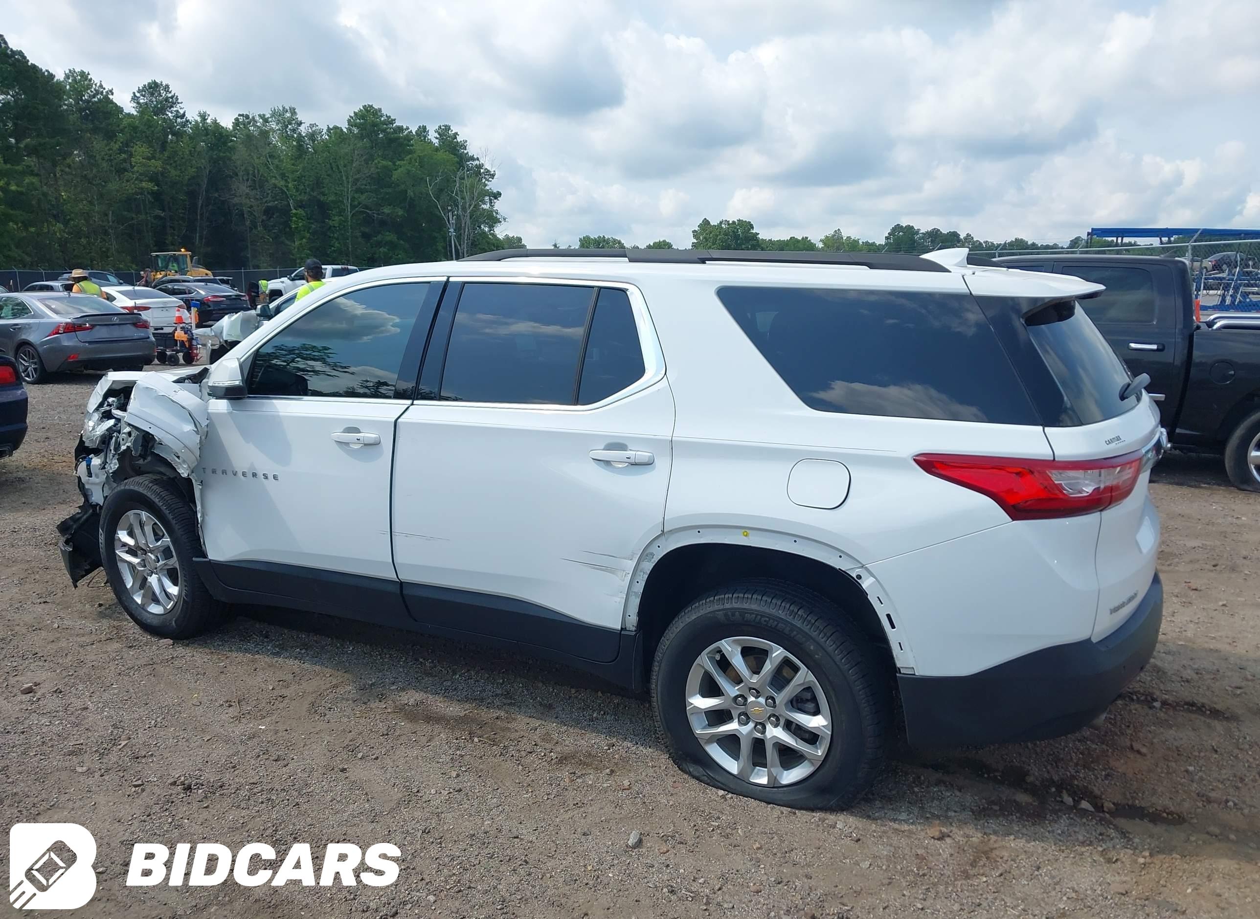 2021 Chevrolet Traverse, Fwd...