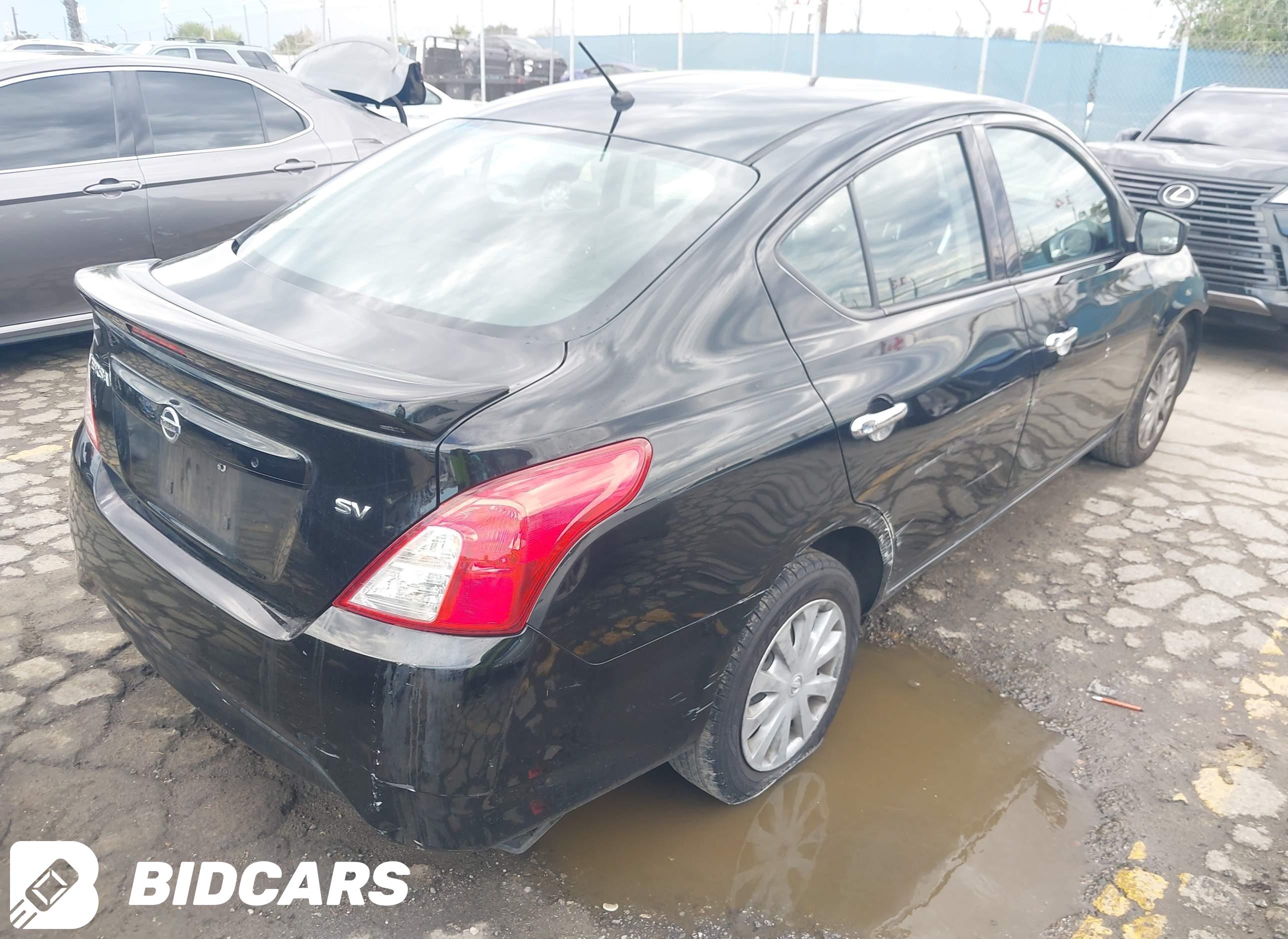 2018 Nissan Versa, 1.6 SV