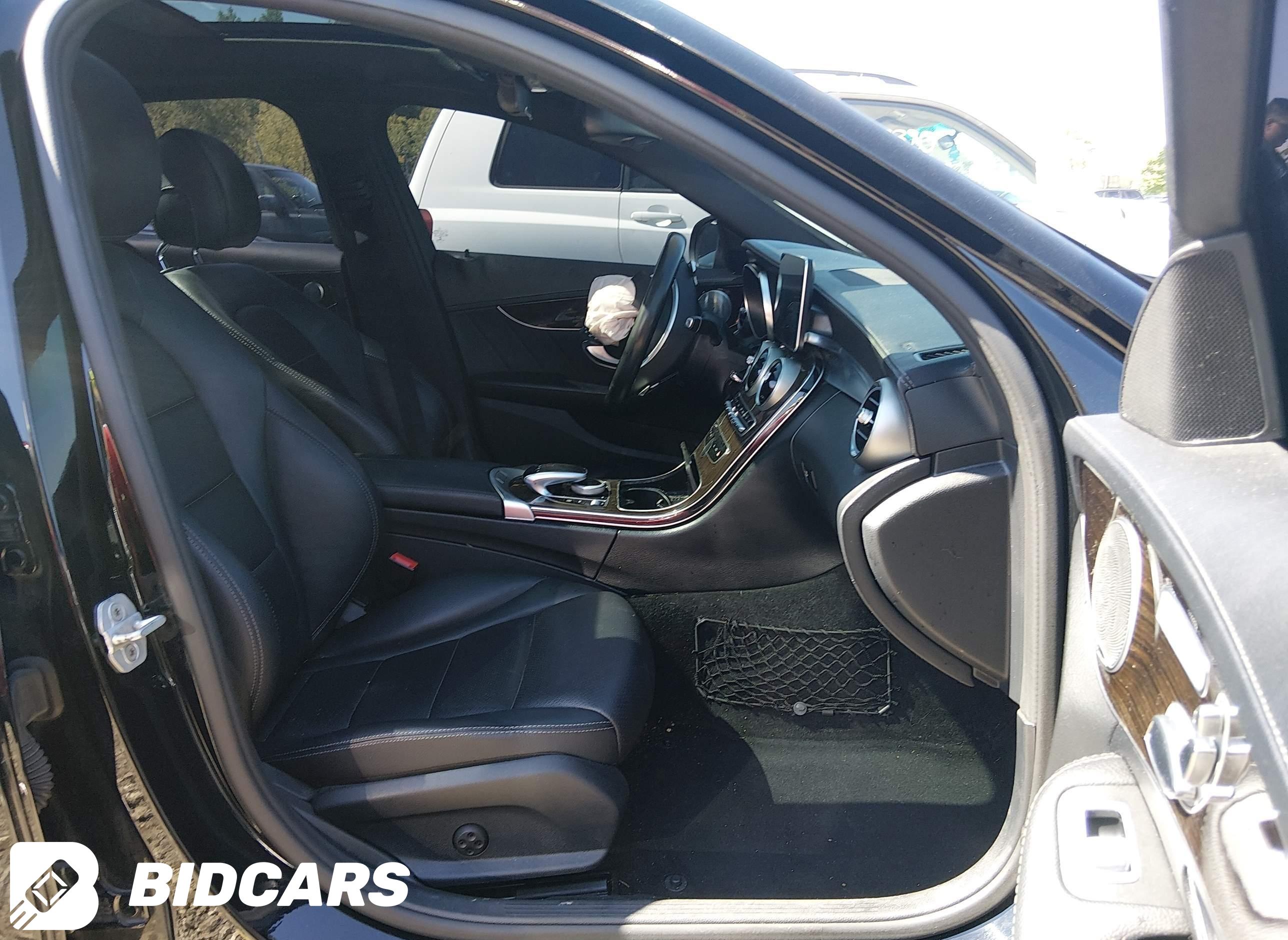 2015 Mercedes-Benz C 400, 4Matic
