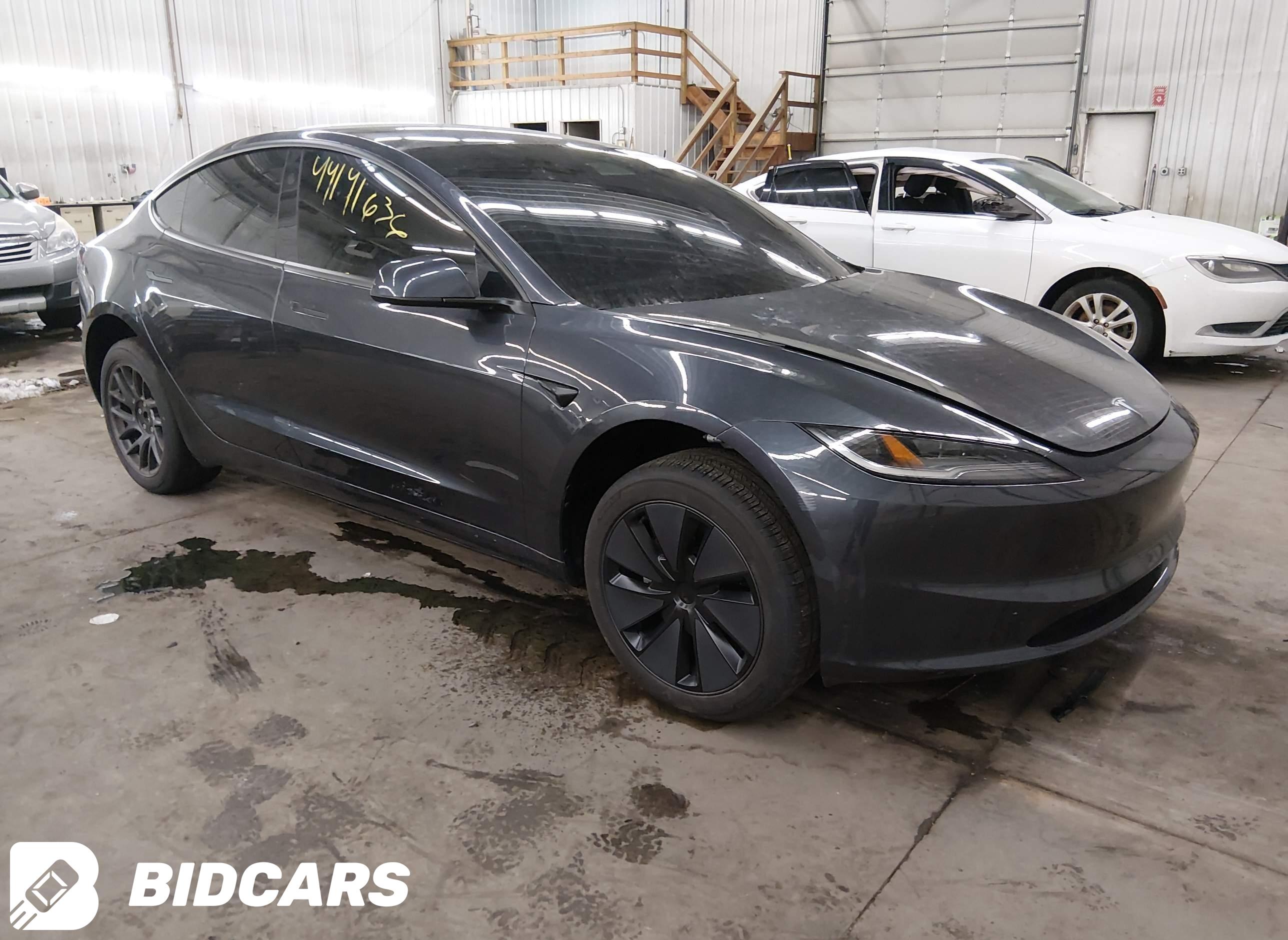 2025 Tesla Model 3, Long Rang...