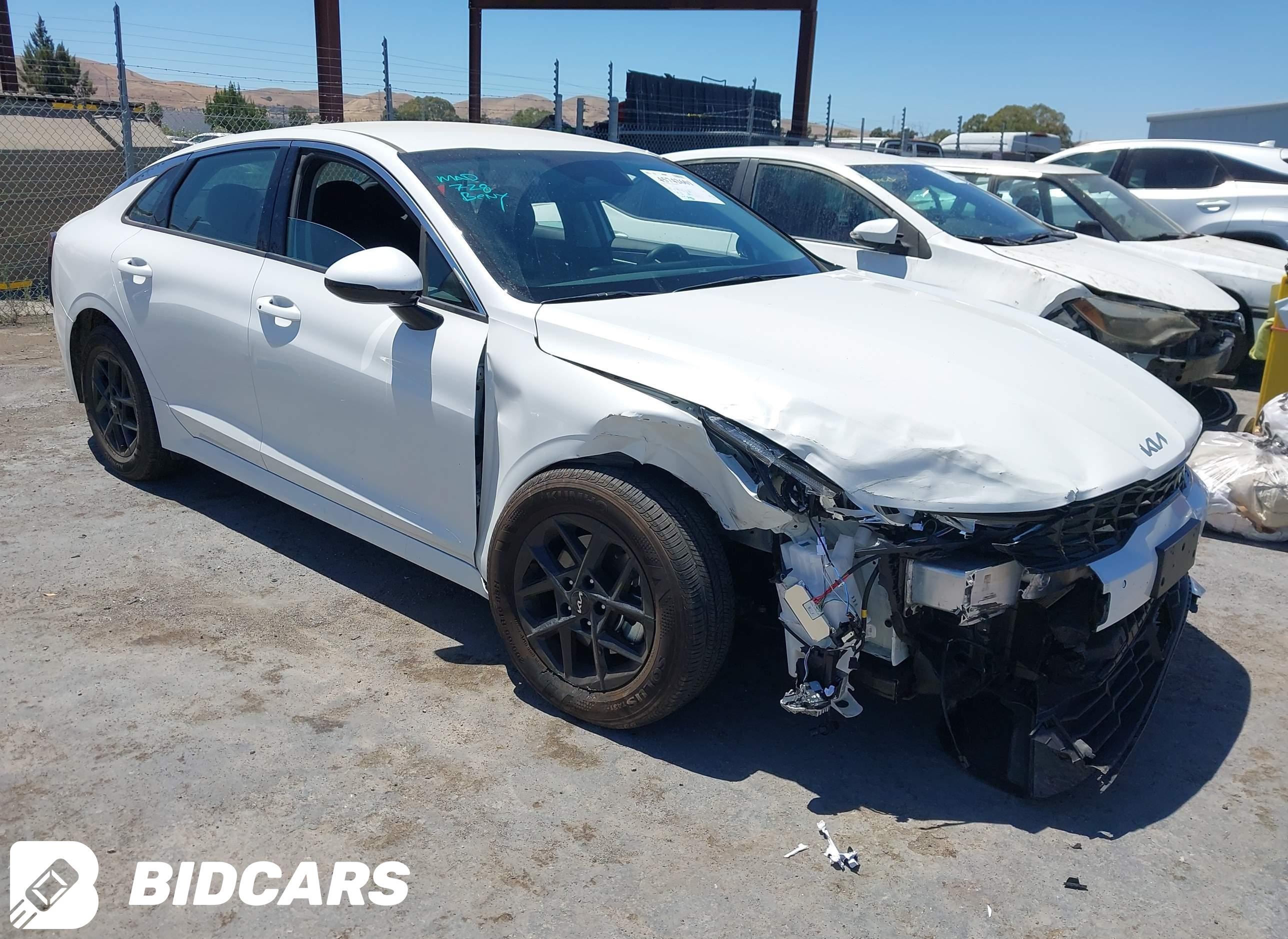 2026 KIA K5, Lxs Fwd