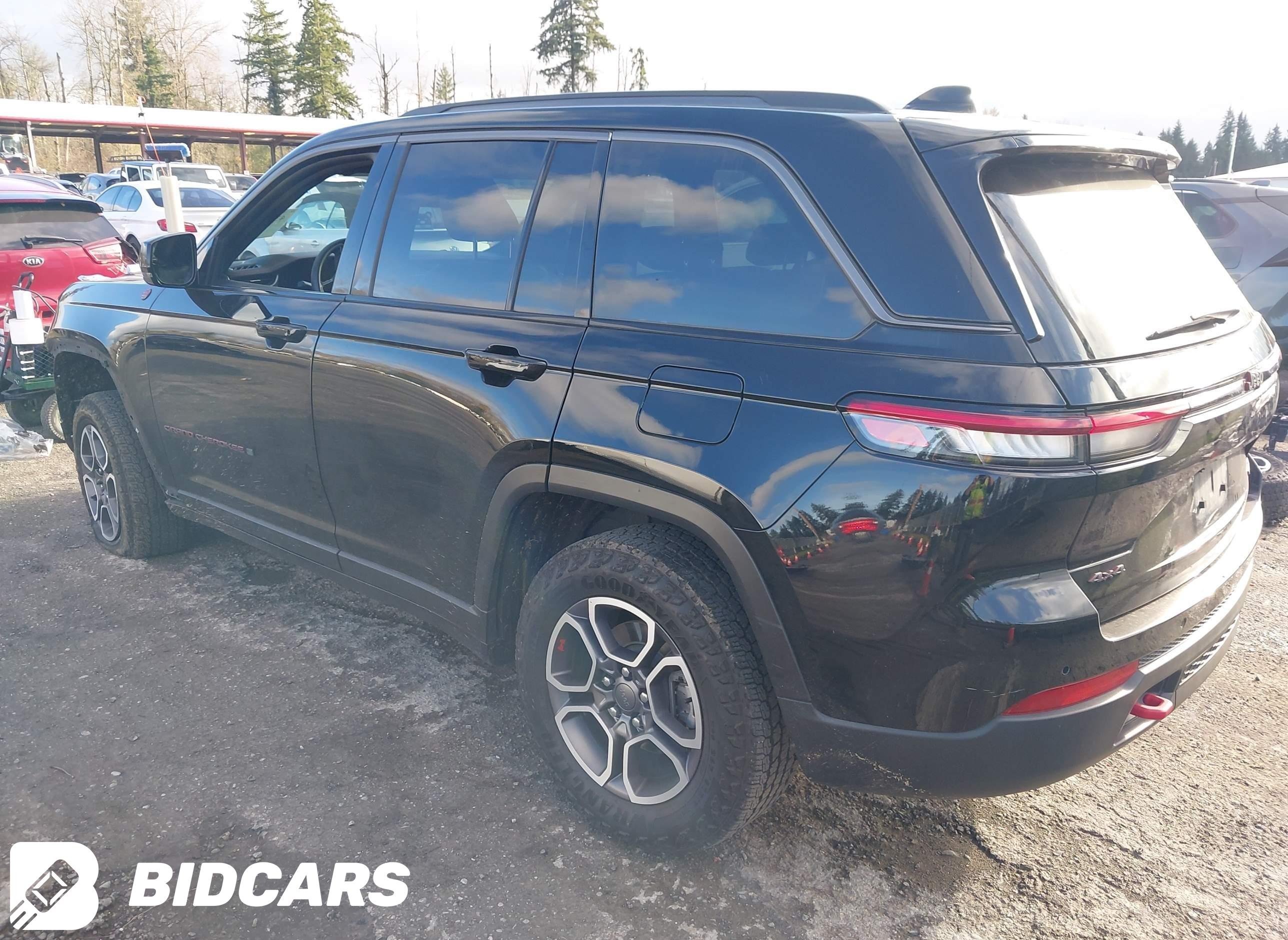 2022 Jeep Grand Cherokee, Tra...