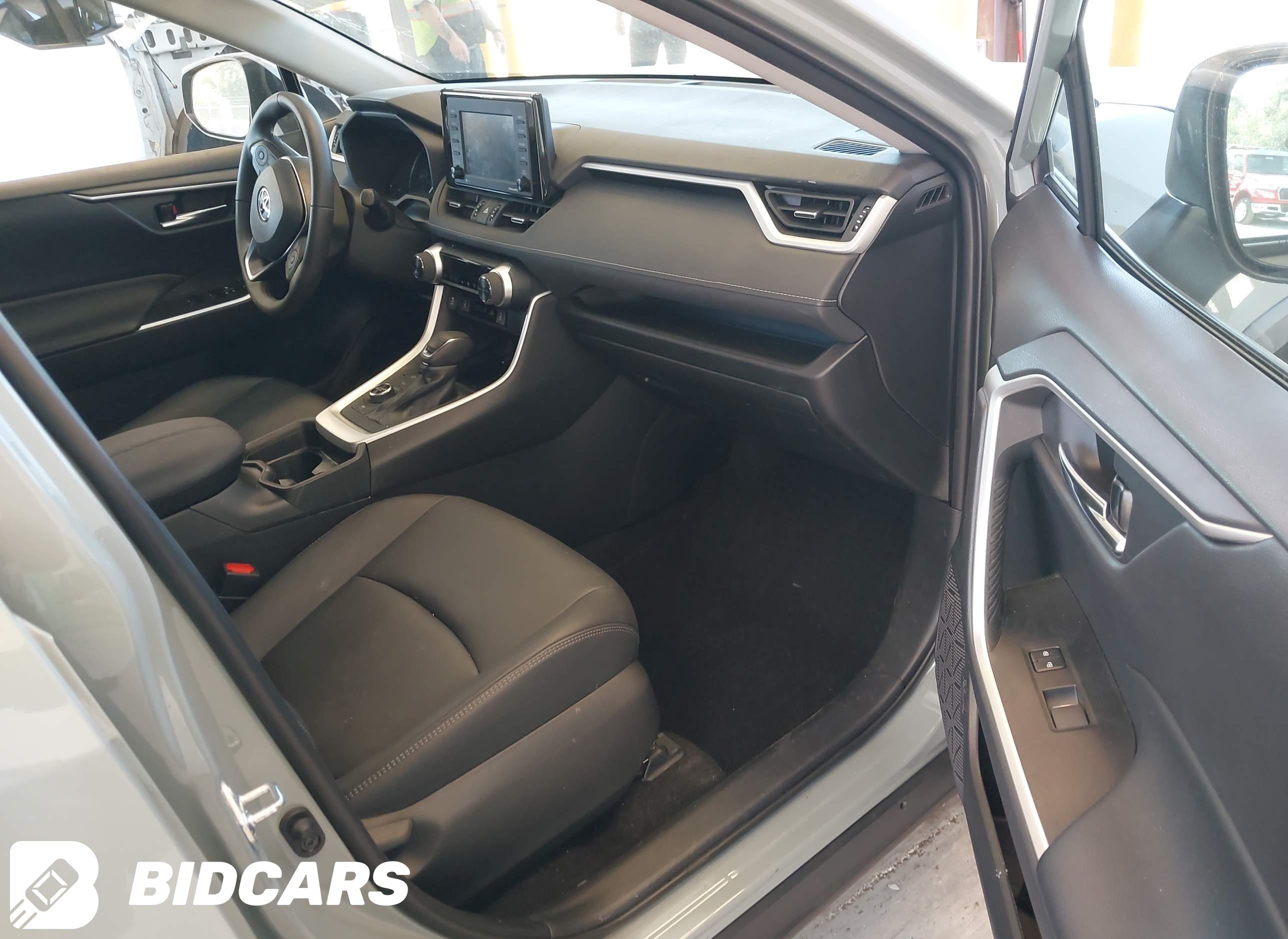 2021 Toyota RAV4, Hybrid Xle...