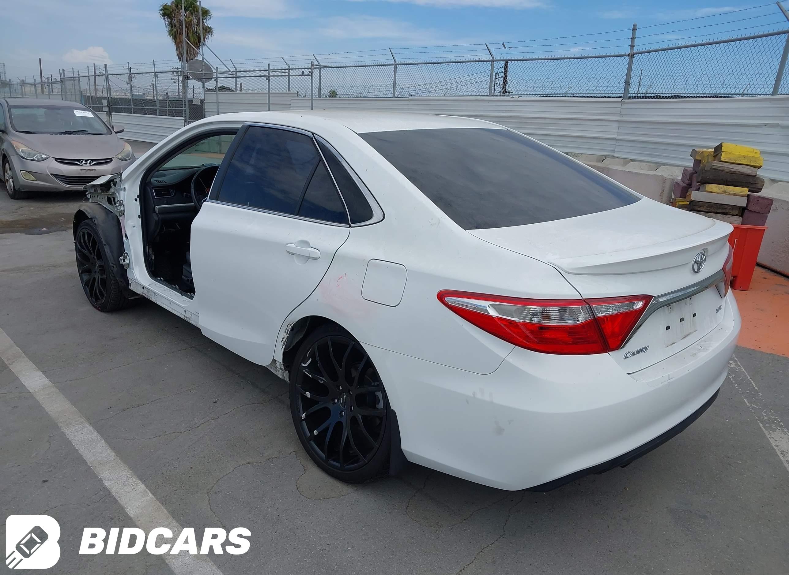 2017 Toyota Camry, SE