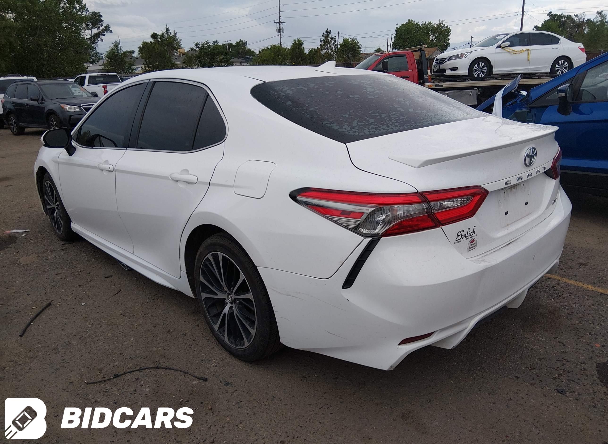 2019 Toyota Camry, SE