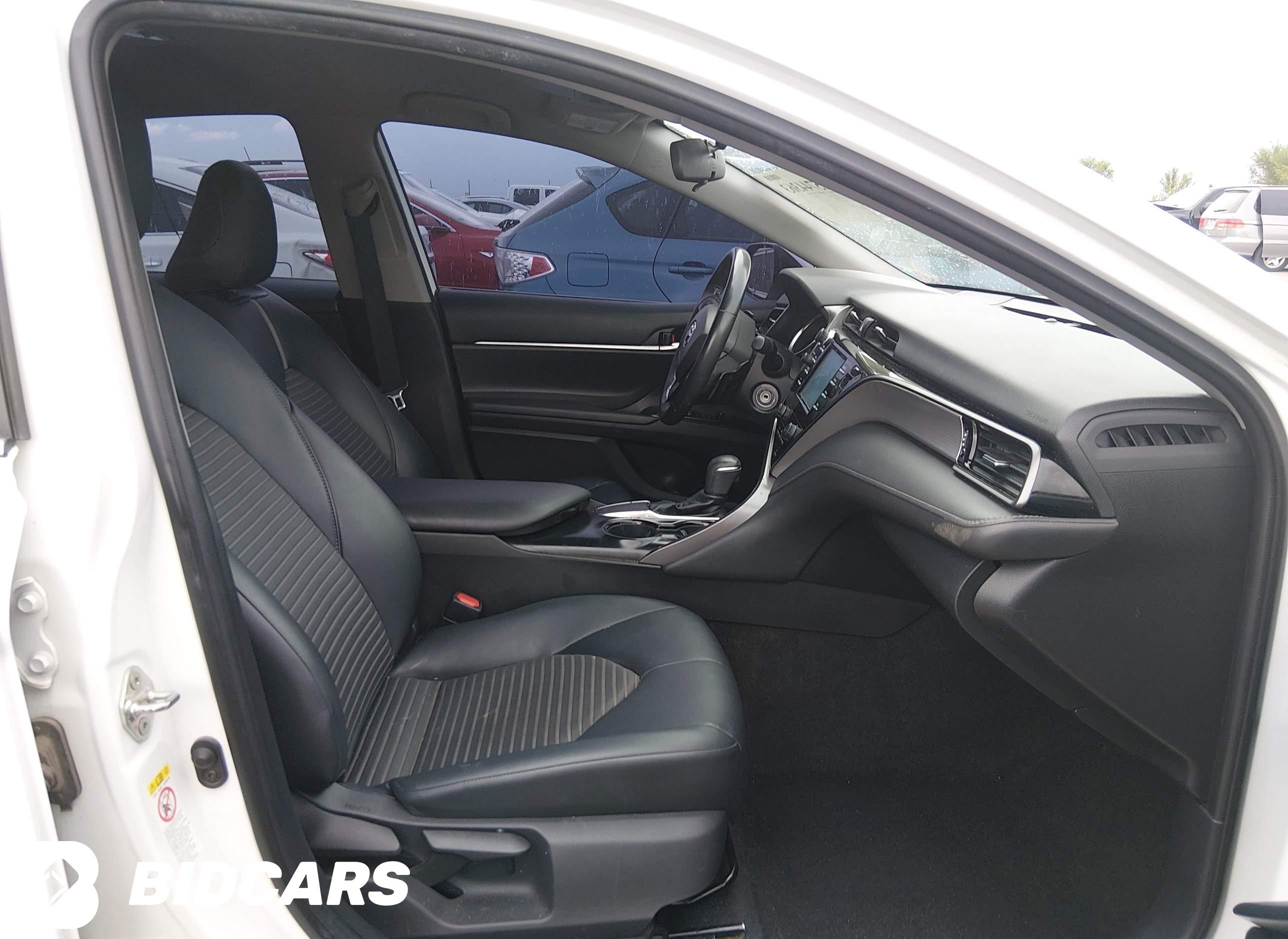 2019 Toyota Camry, SE