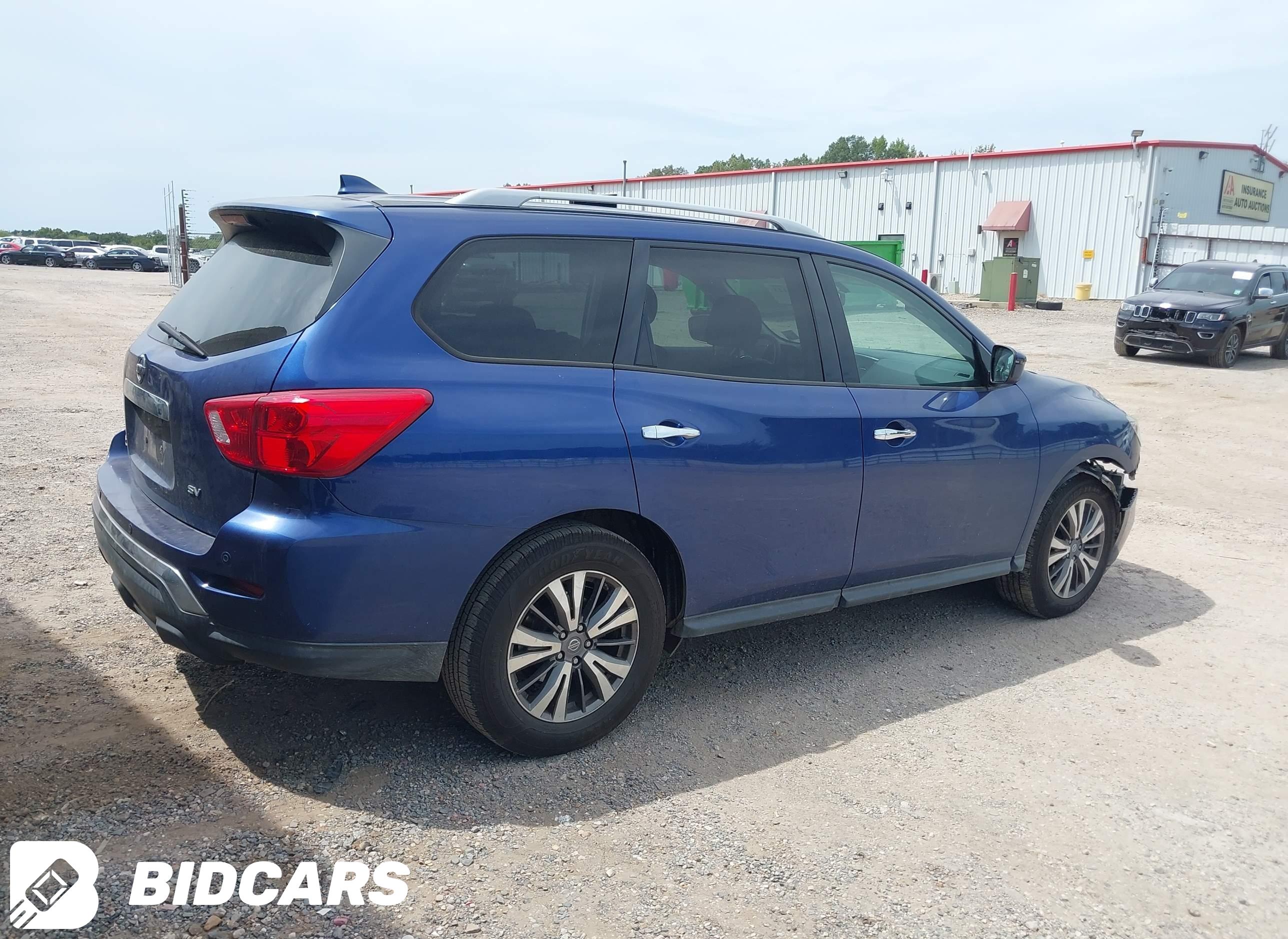 2019 Nissan Pathfinder, SV