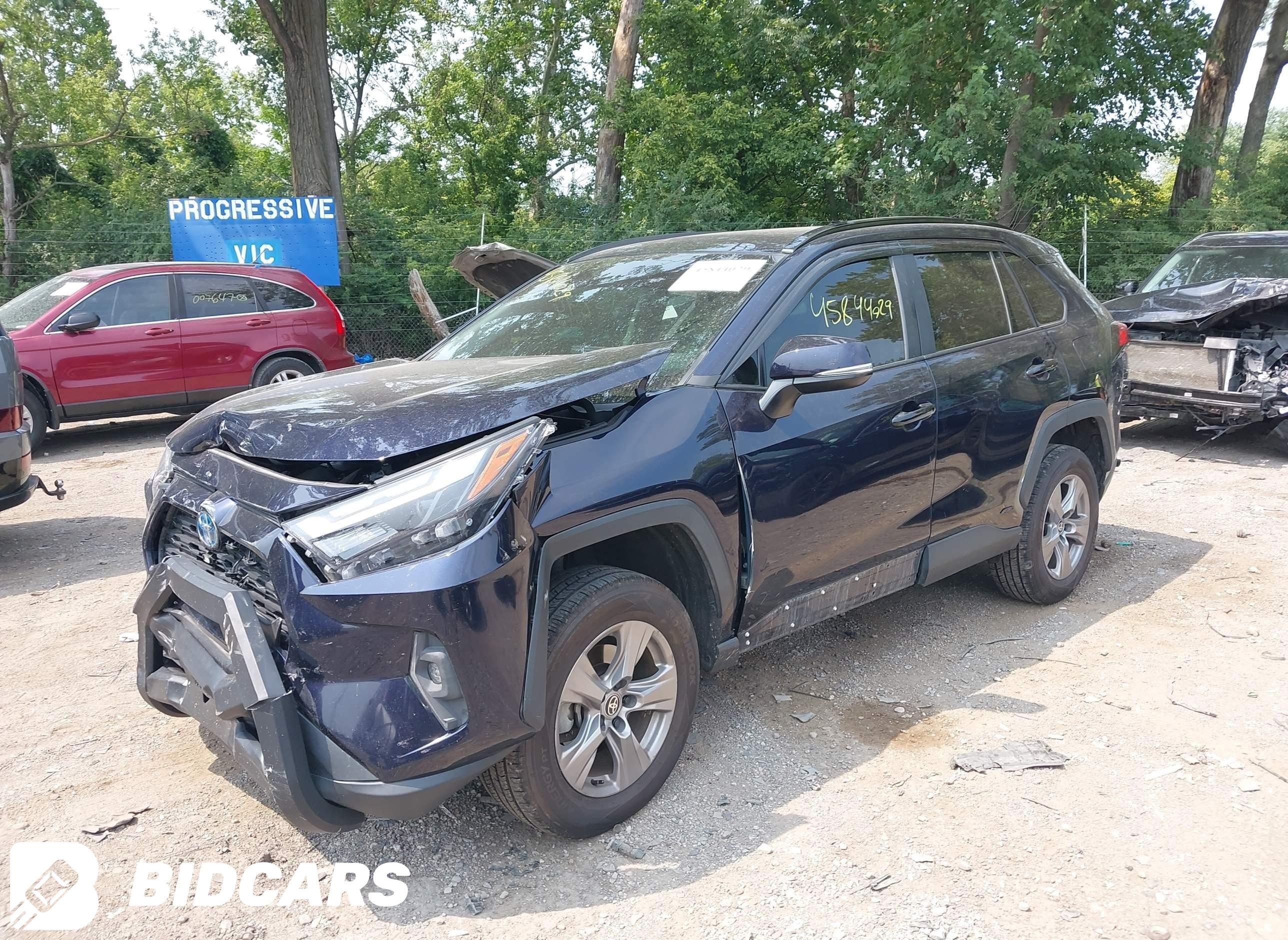 2024 Toyota RAV4, Hybrid Xle