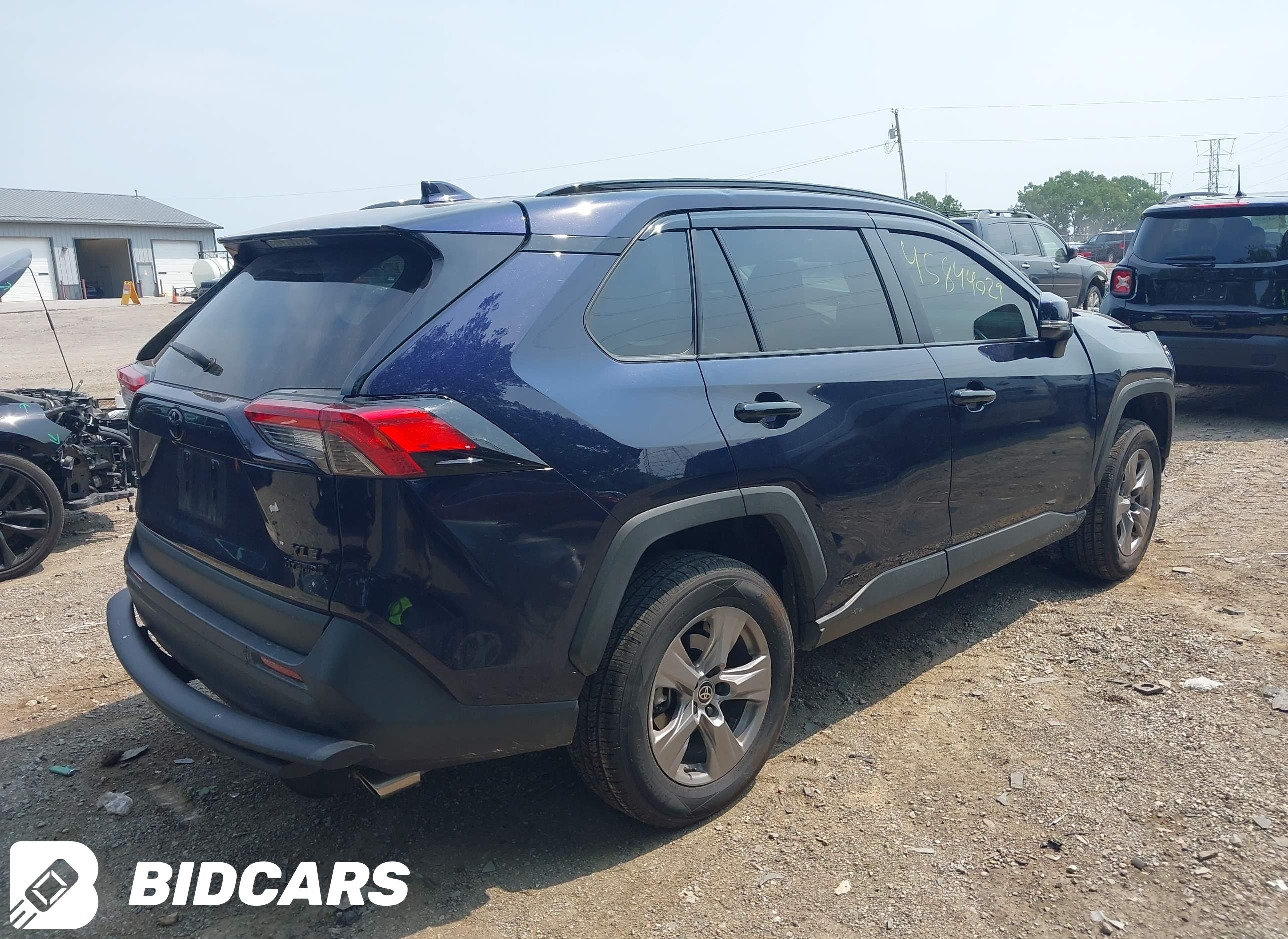 2024 Toyota RAV4, Hybrid Xle