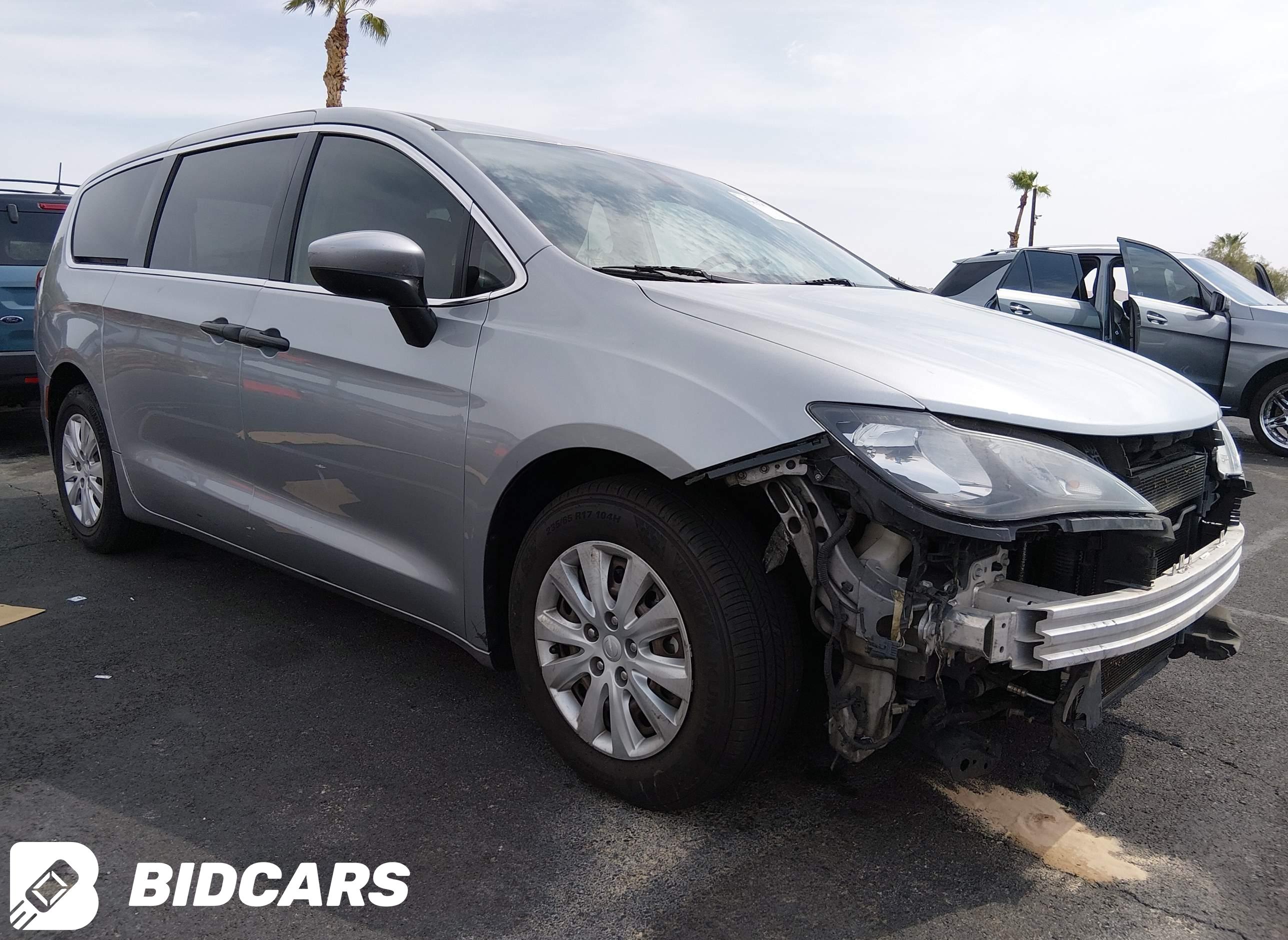 2018 Chrysler Pacifica, L