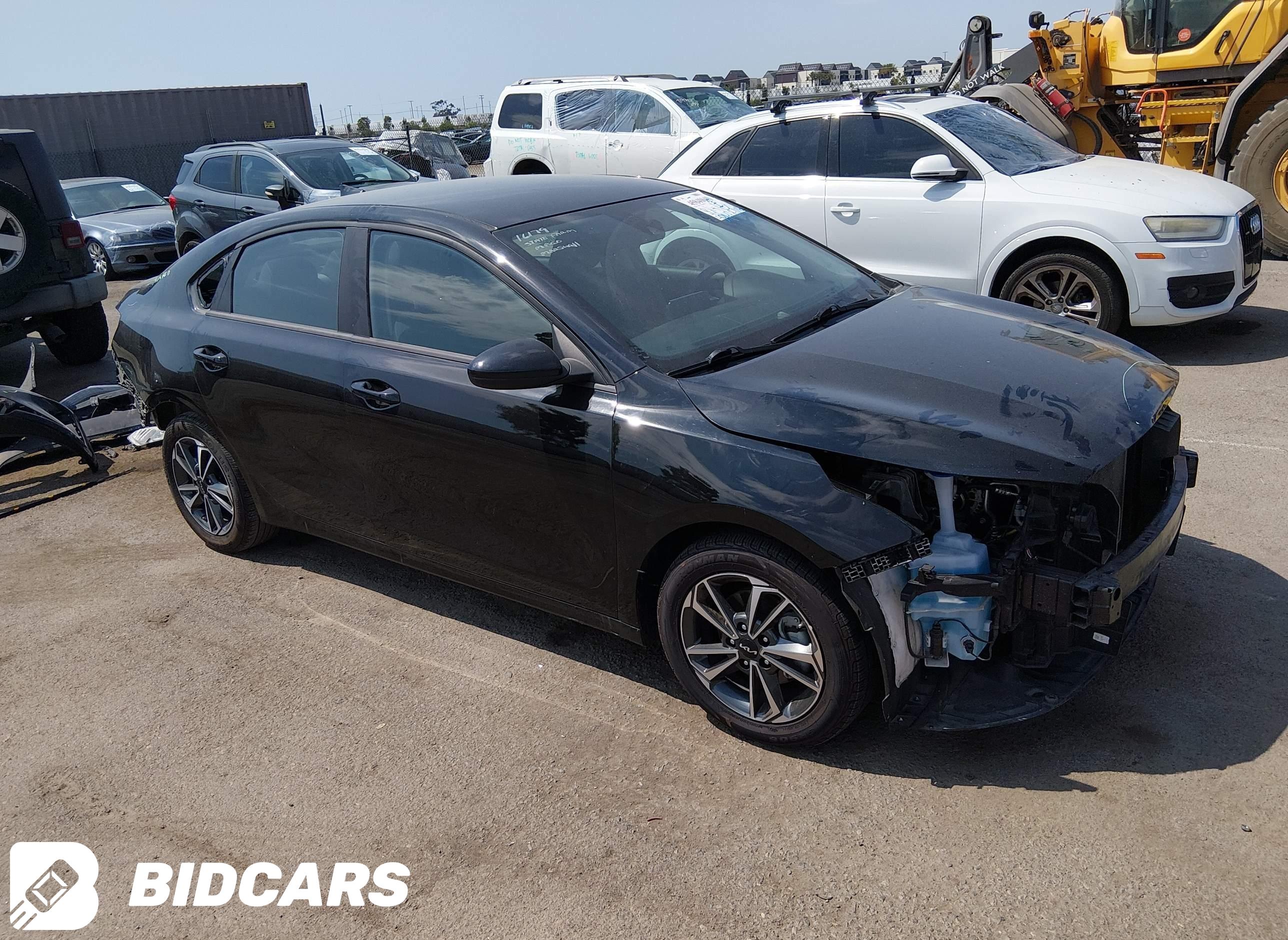 2024 KIA Forte, Lxs